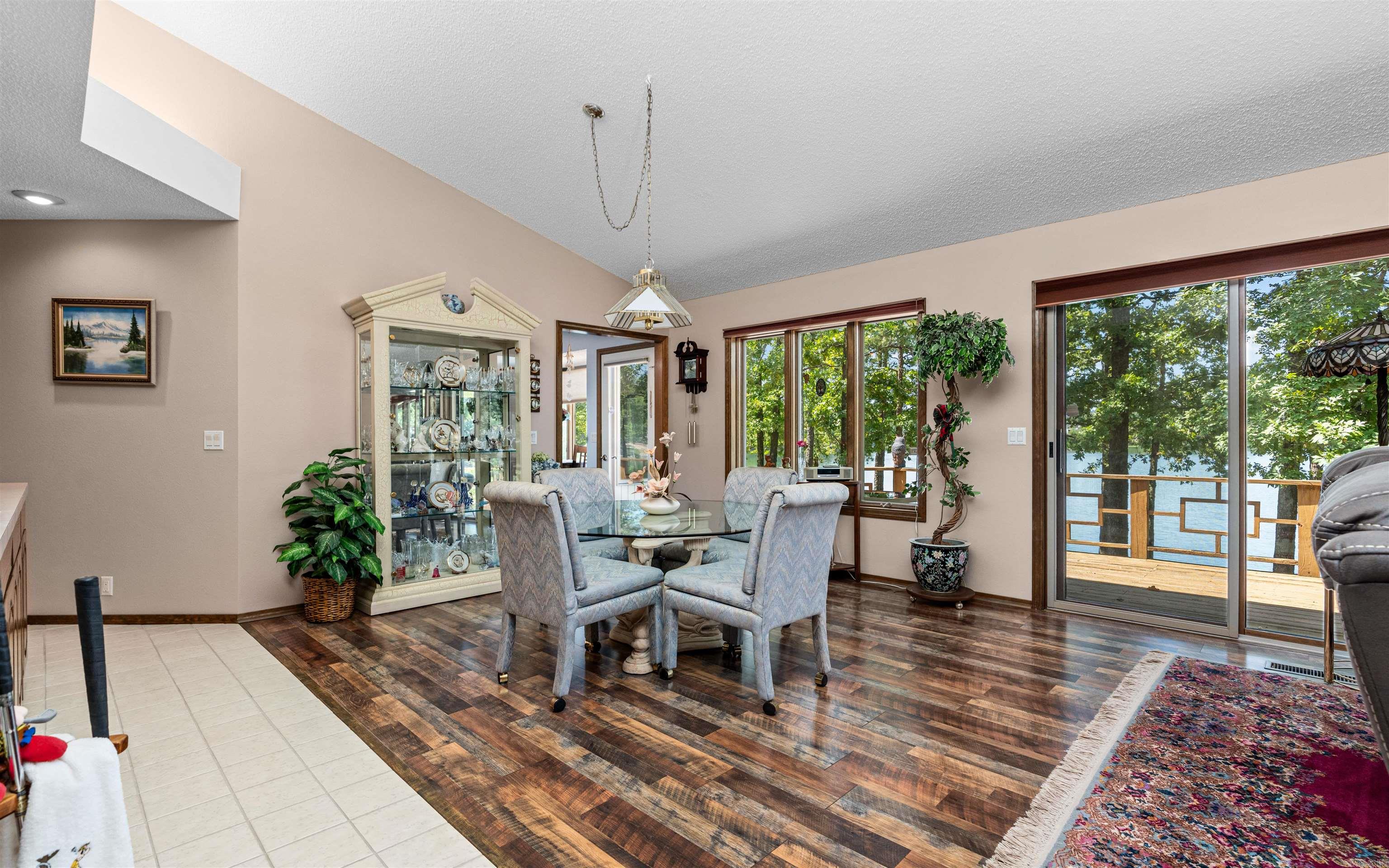 Delavega - Residential