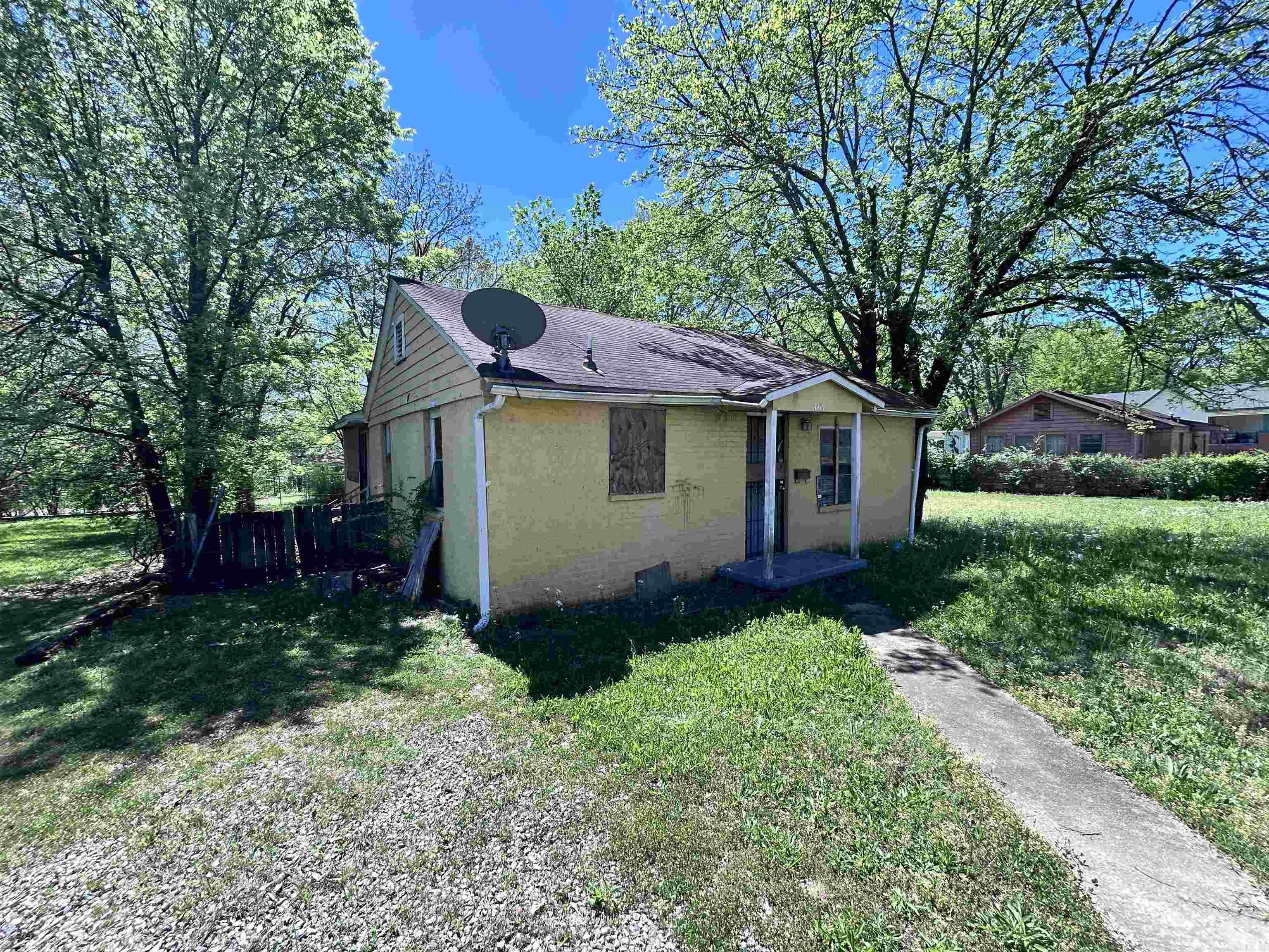 Welch Sam - Residential