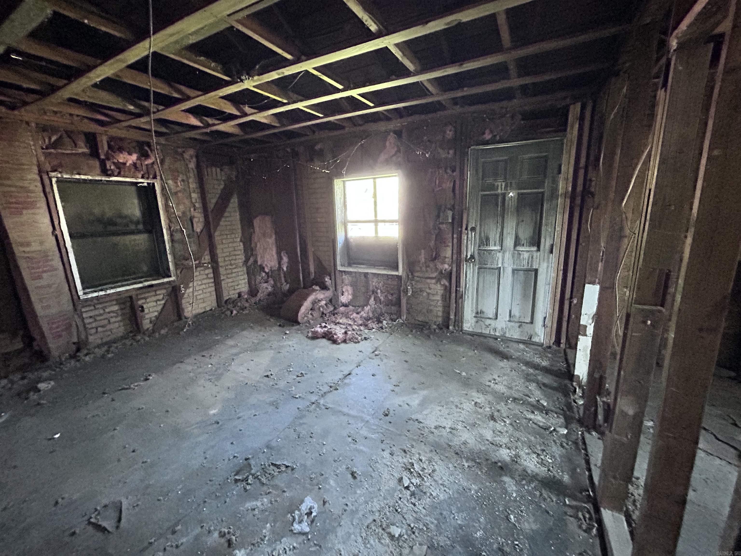 Welch Sam - Residential