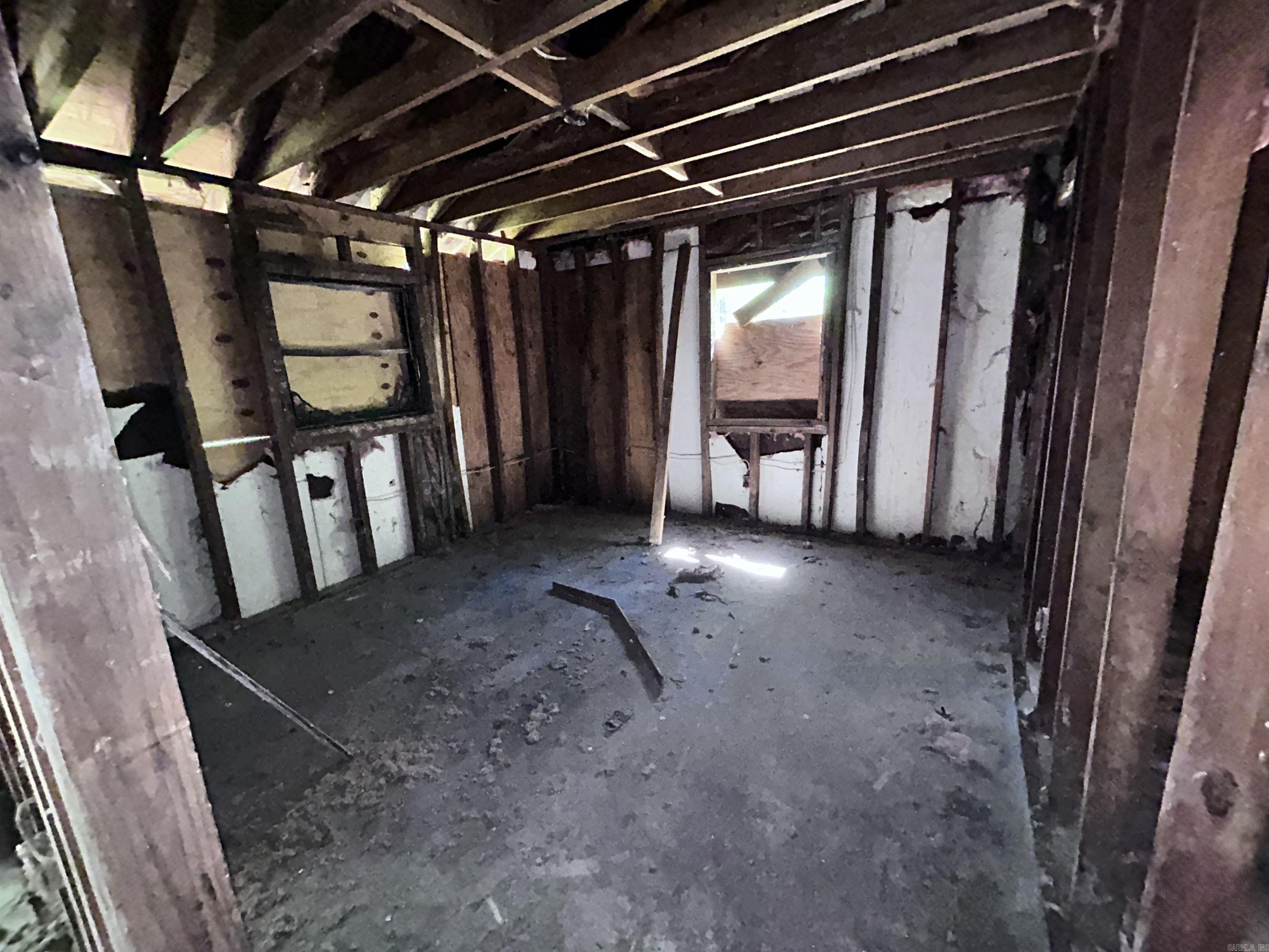 Welch Sam - Residential