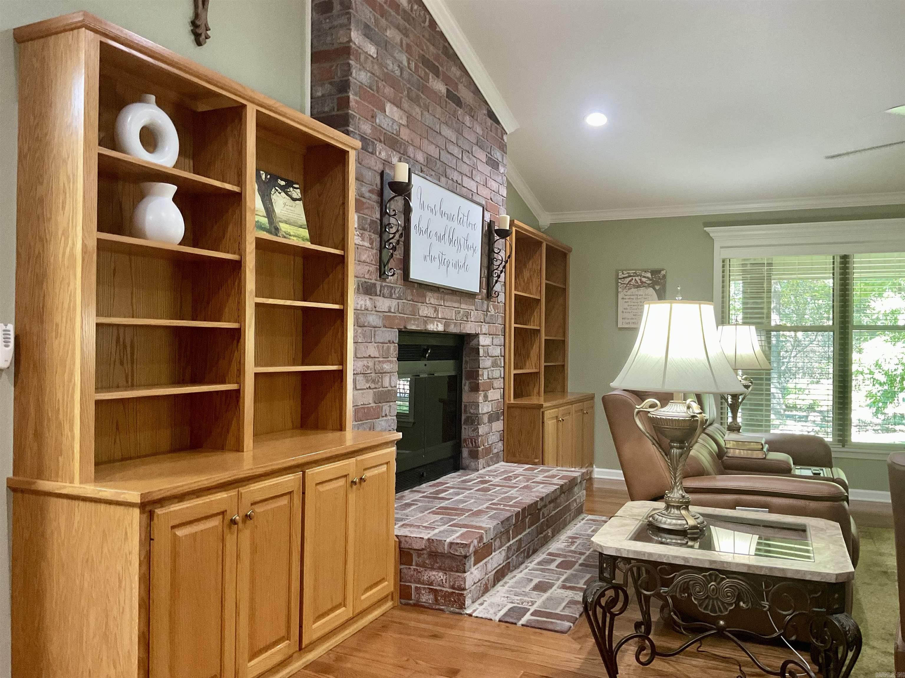 SOUTHRIDGE - Residential