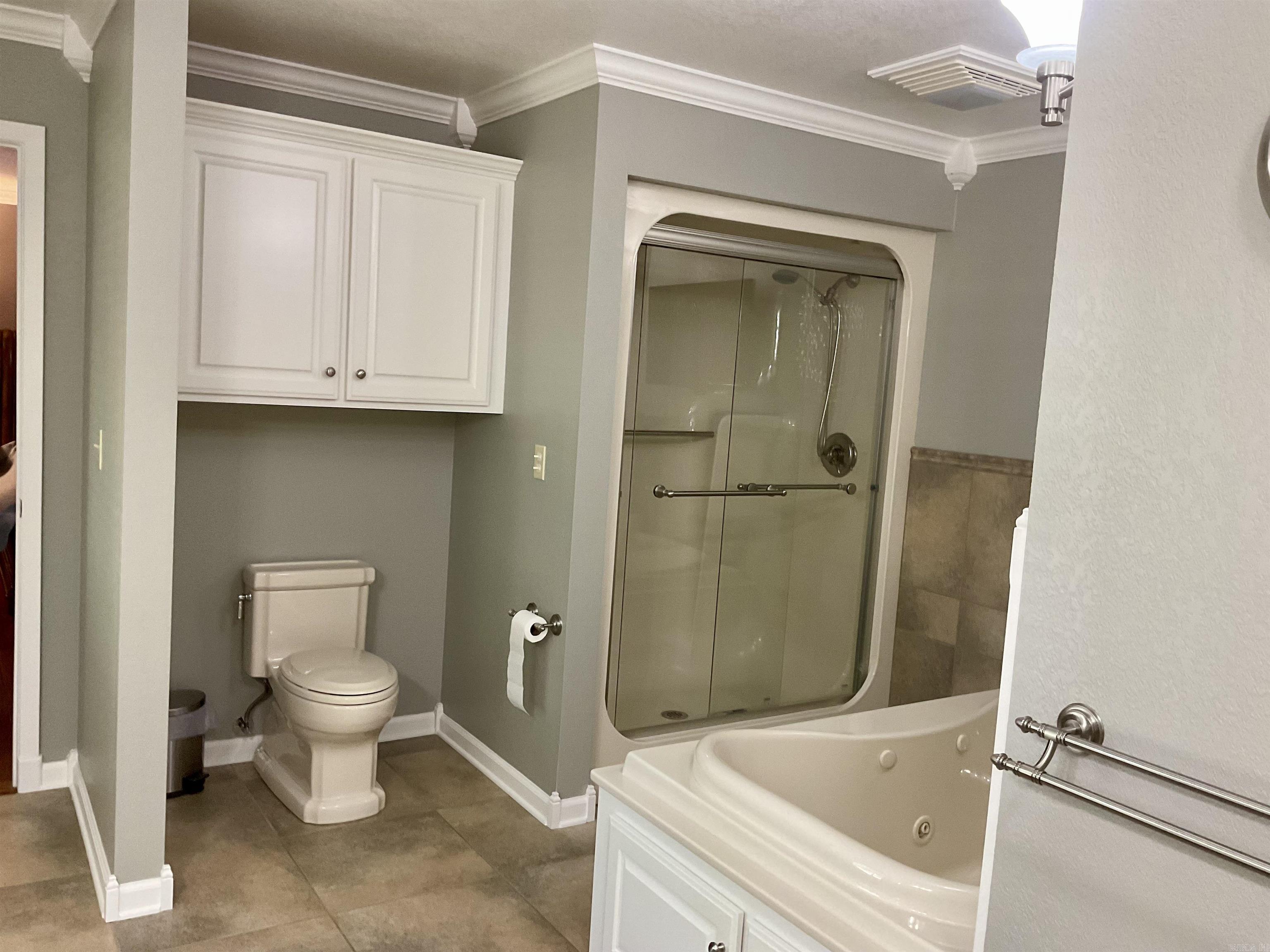 SOUTHRIDGE - Residential