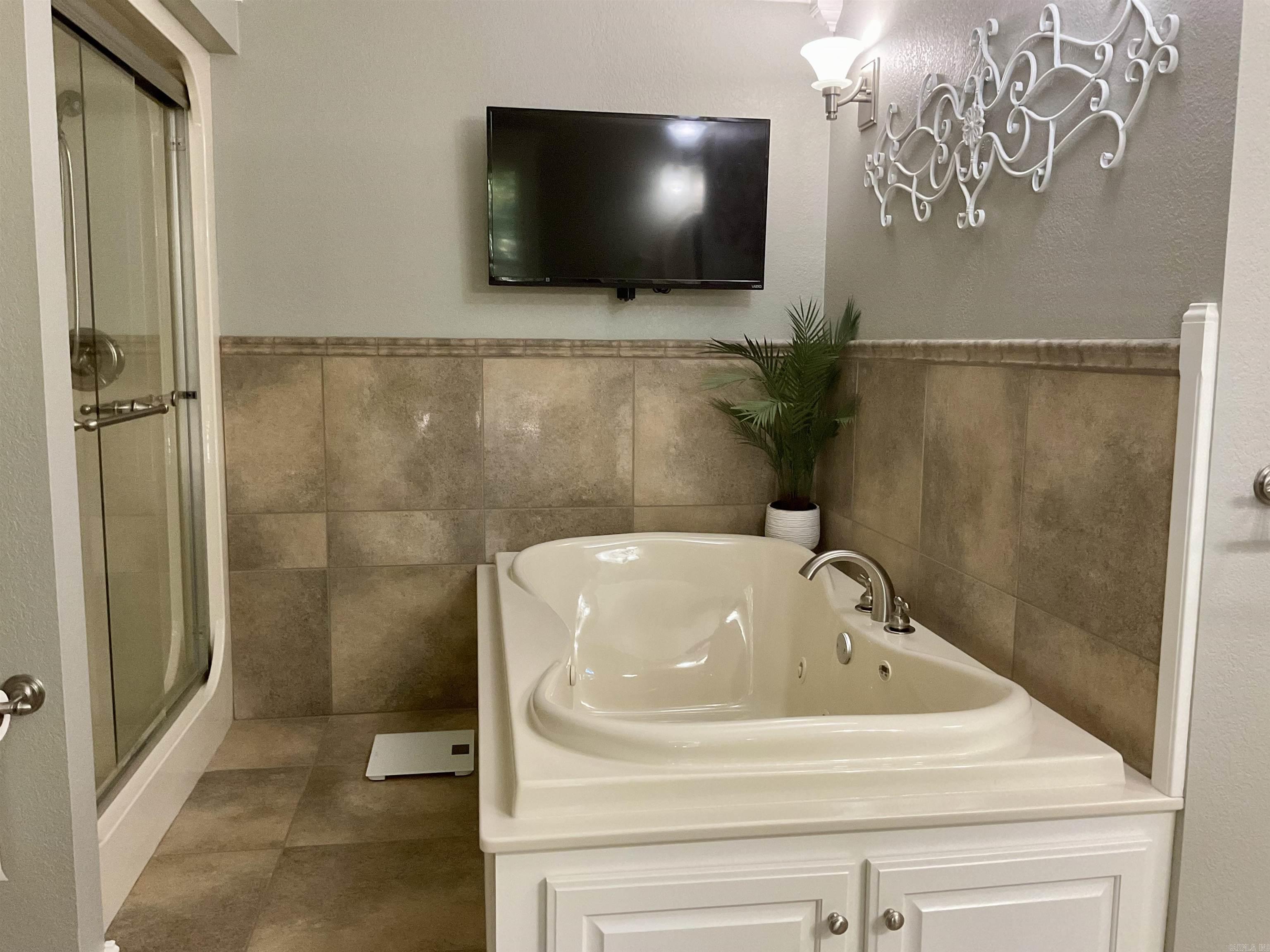 SOUTHRIDGE - Residential