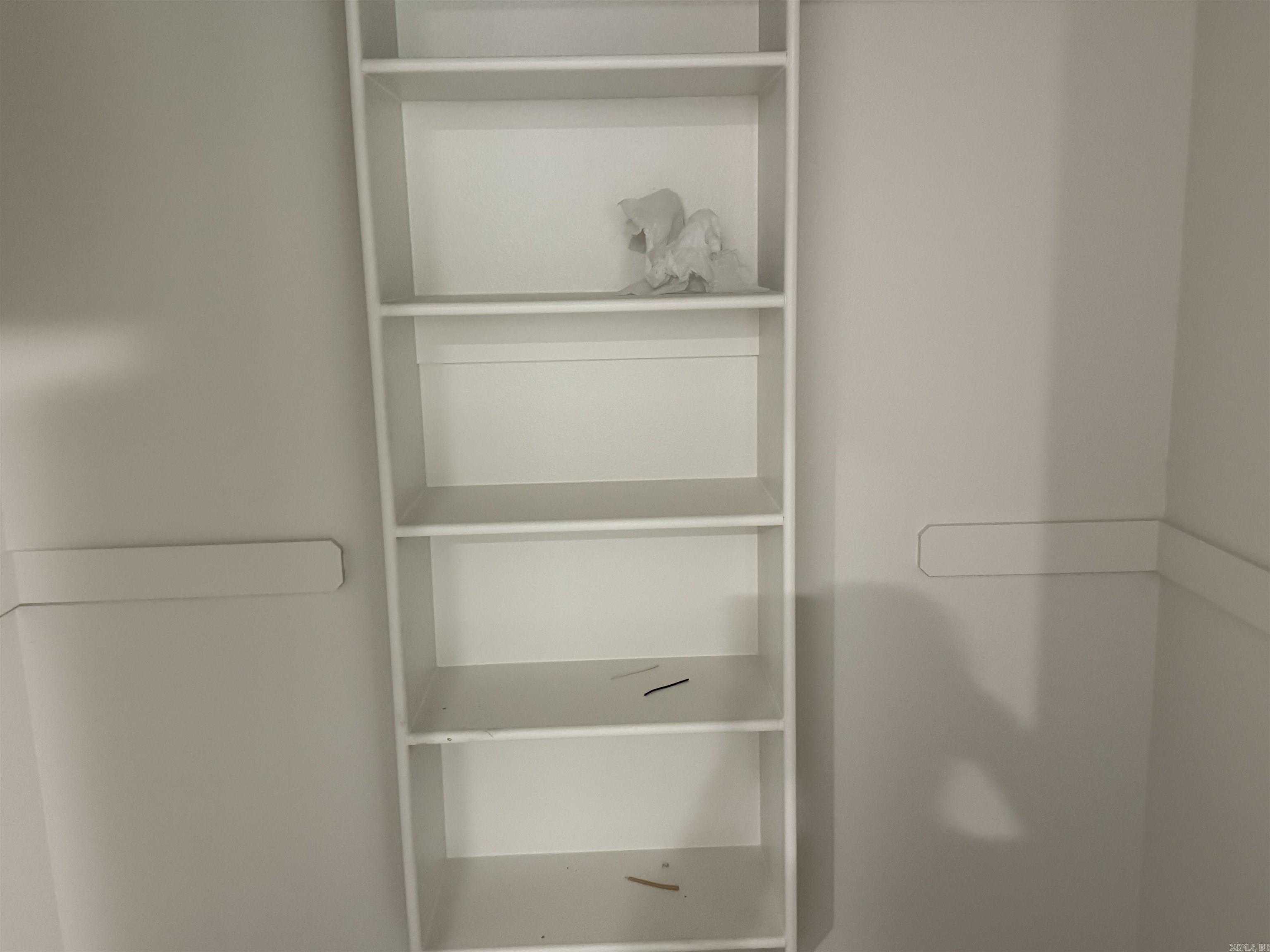 KNOTTING HILL - Residential