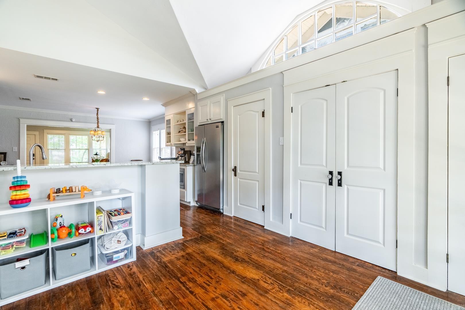 Pulaski Heights - Residential