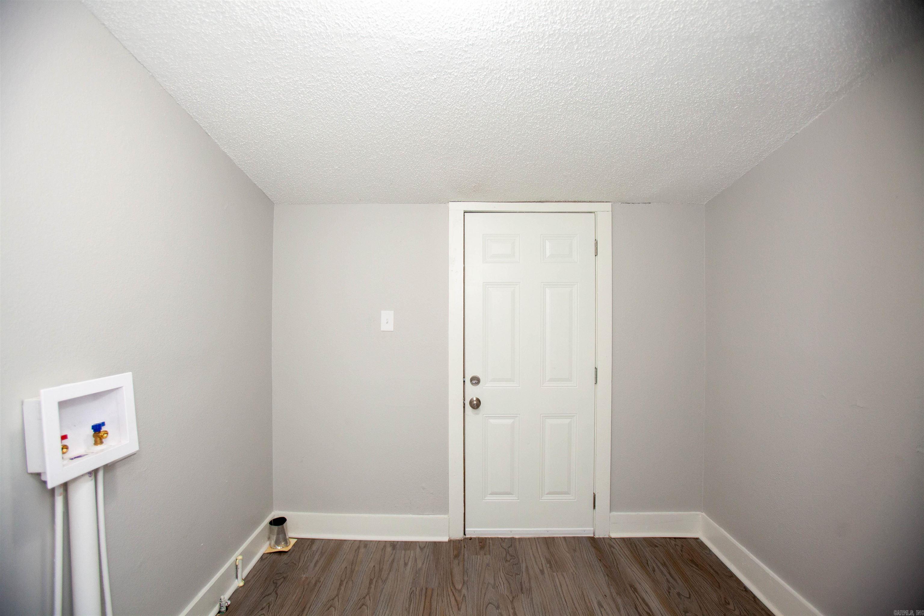 Worthen WB - Residential Lease