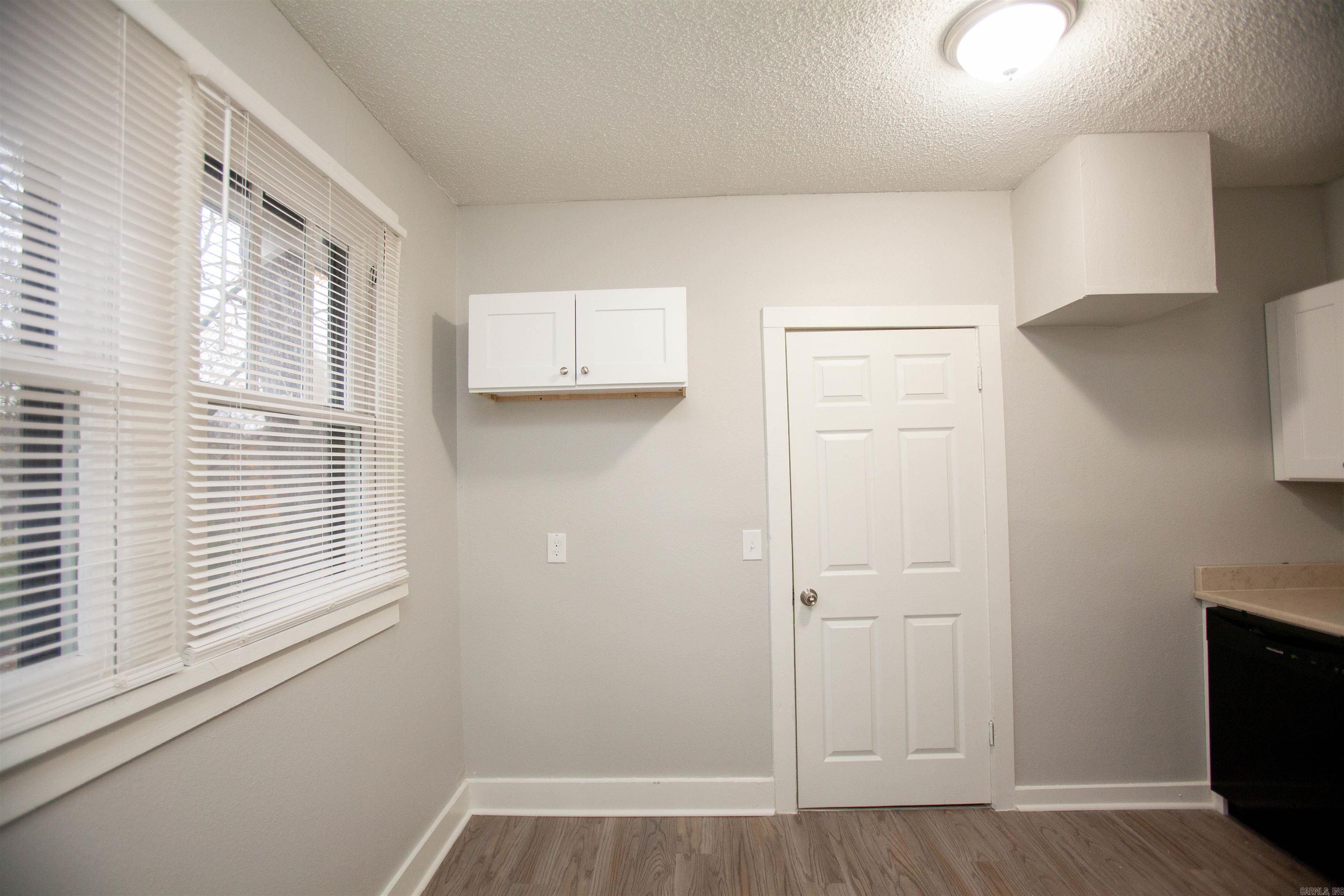 Worthen WB - Residential Lease