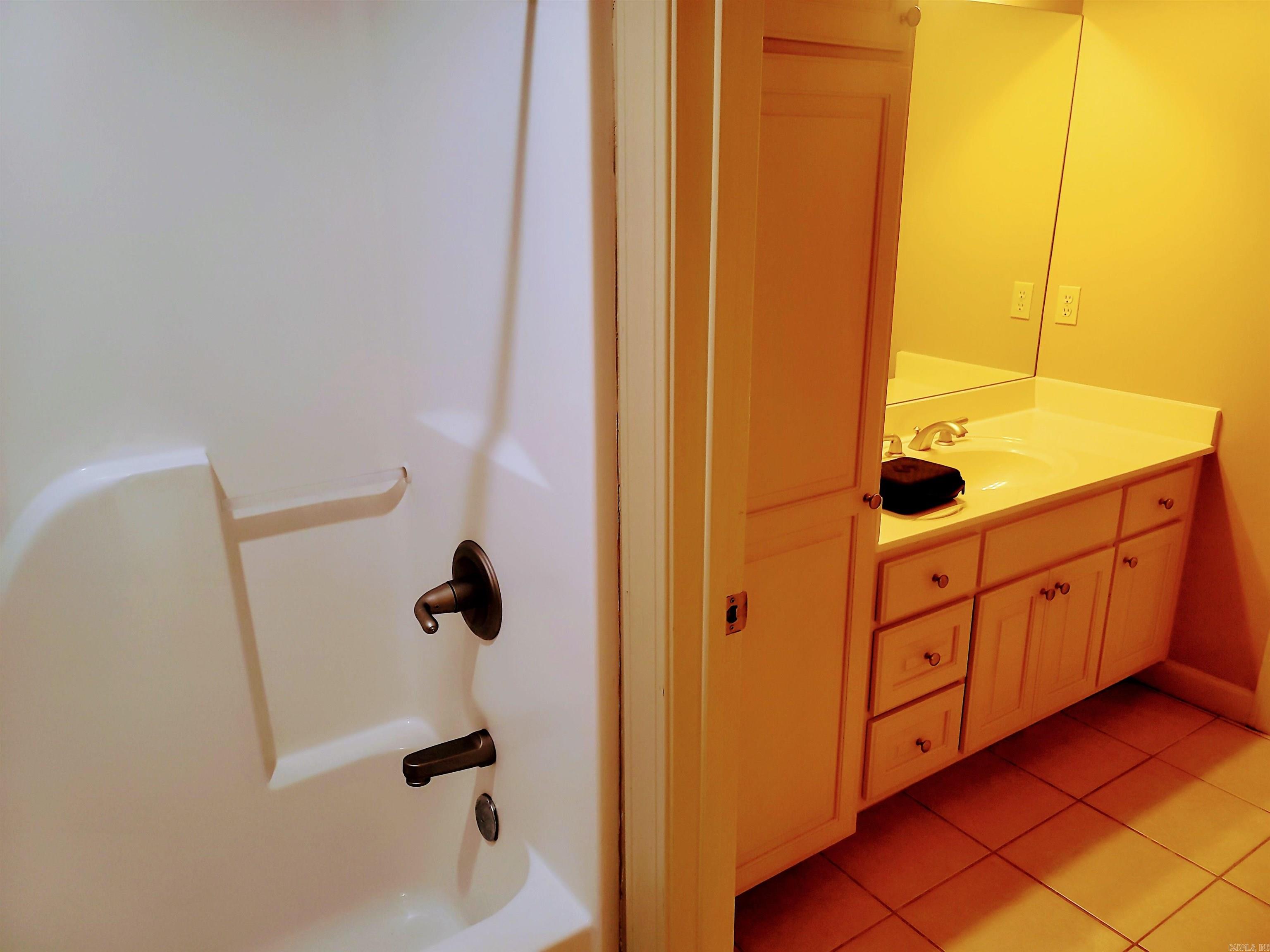 KINGSPARK TO COOK MTN VIL - Residential