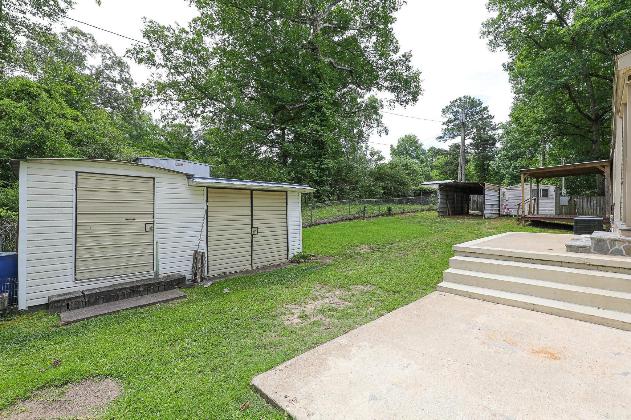 RANCHETTE HOMES - Residential