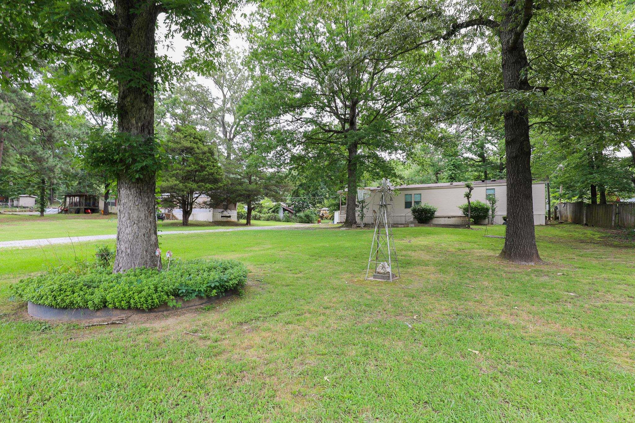 RANCHETTE HOMES - Residential