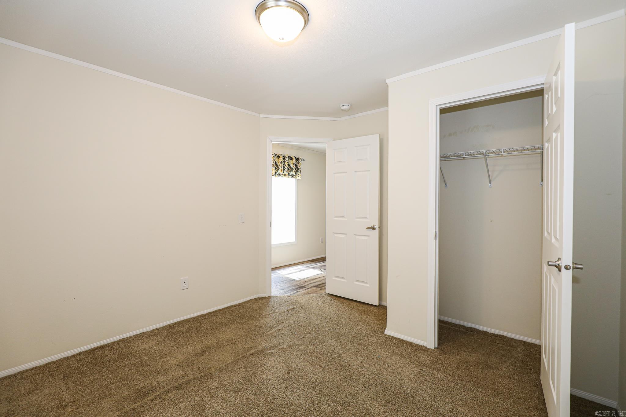 RANCHETTE HOMES - Residential