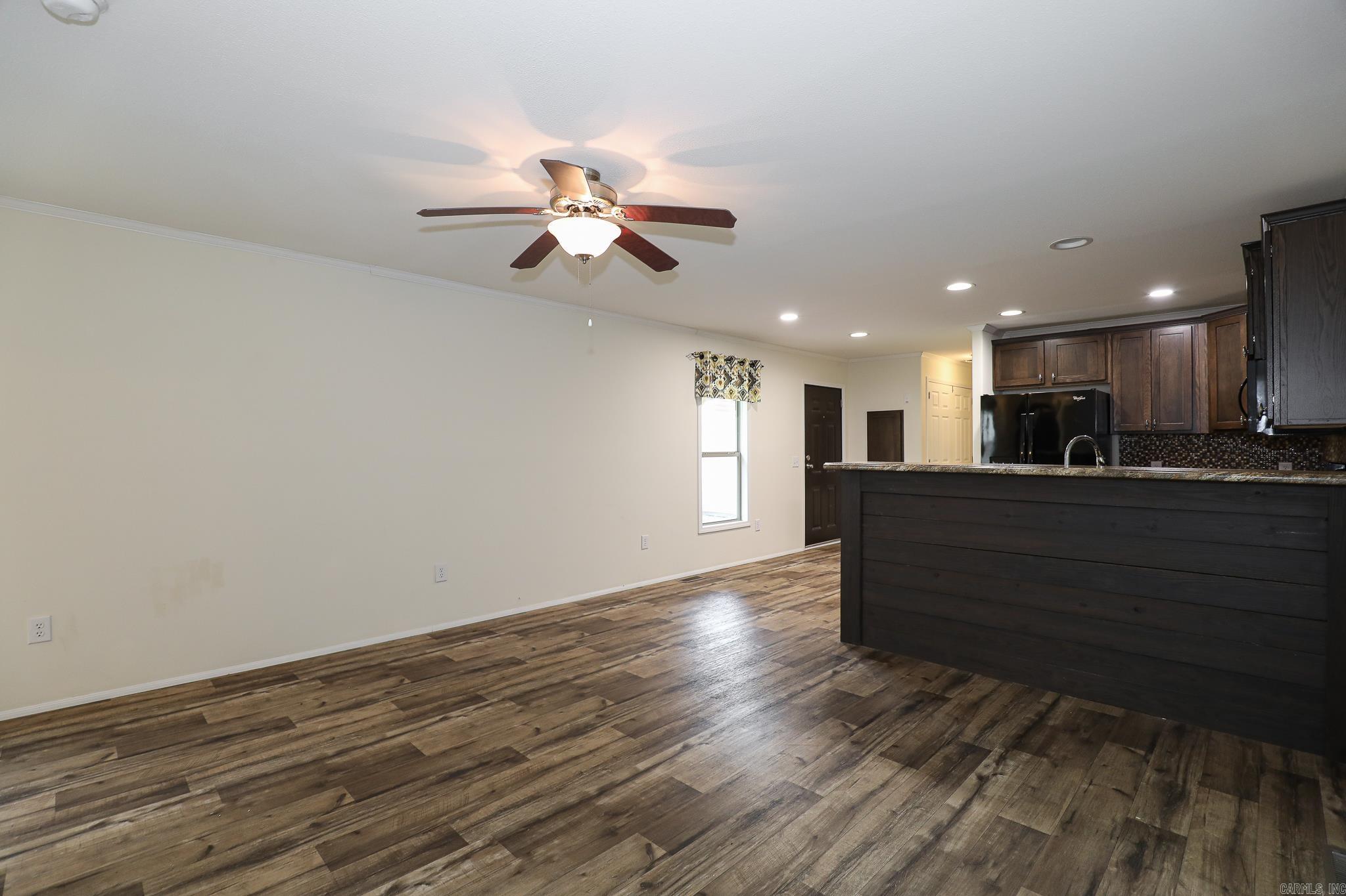 RANCHETTE HOMES - Residential