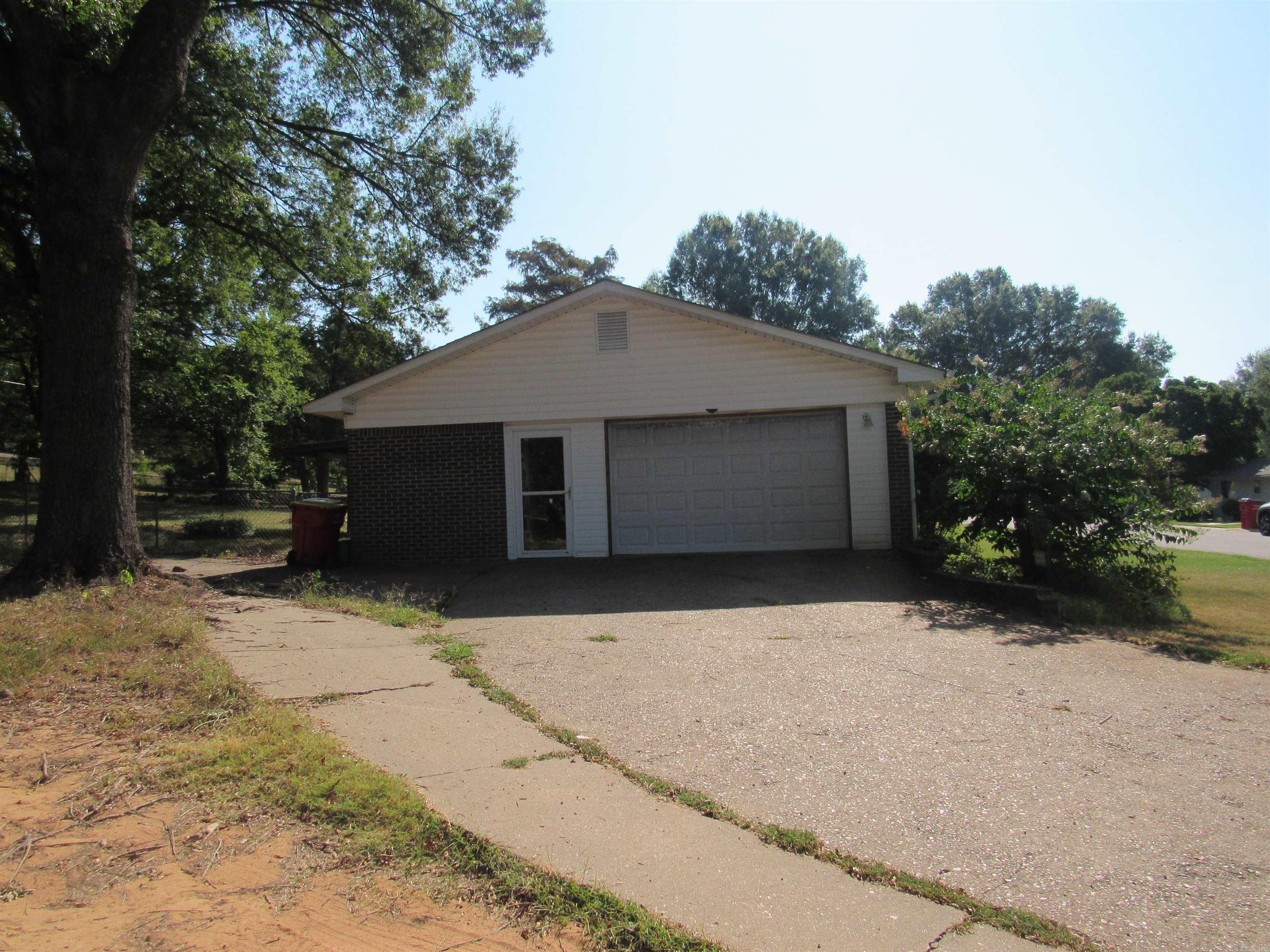 Fleetwood - Residential