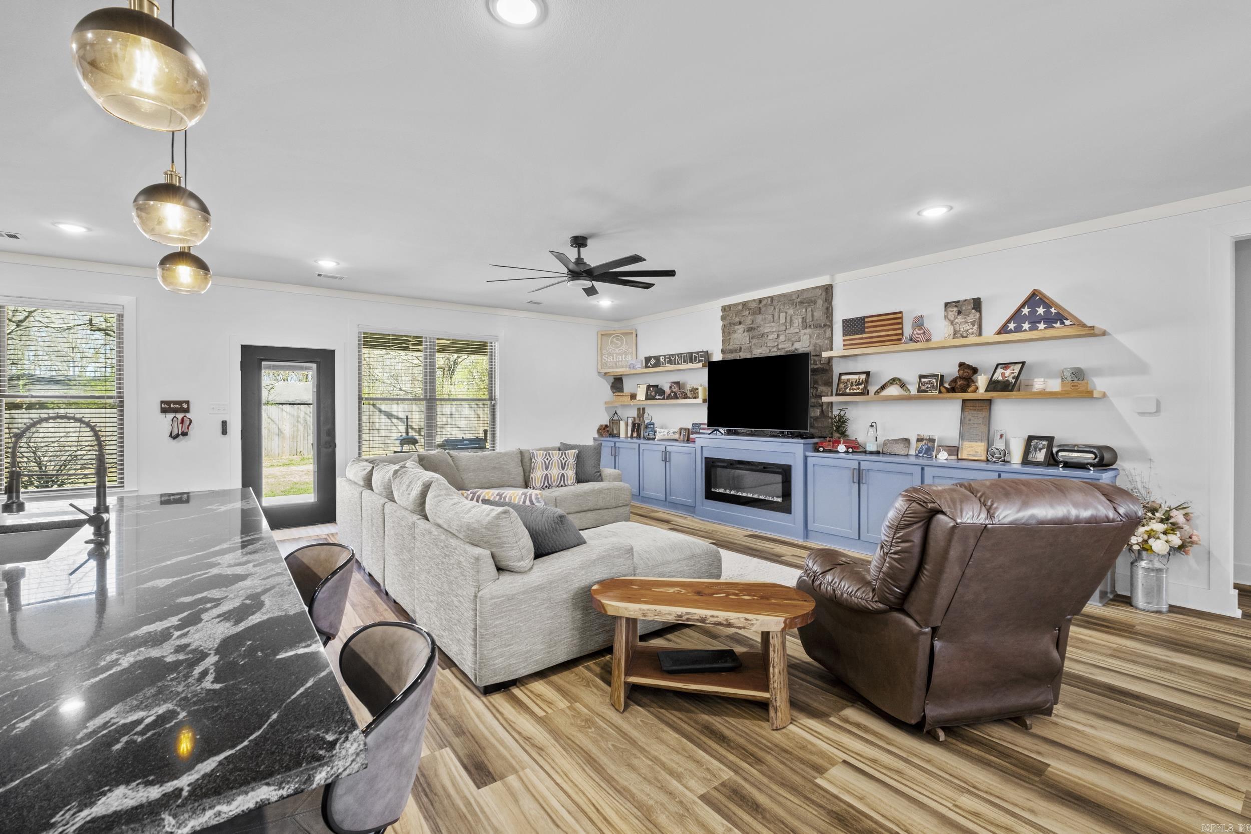 MOUNT TABOR ESTATES - Residential