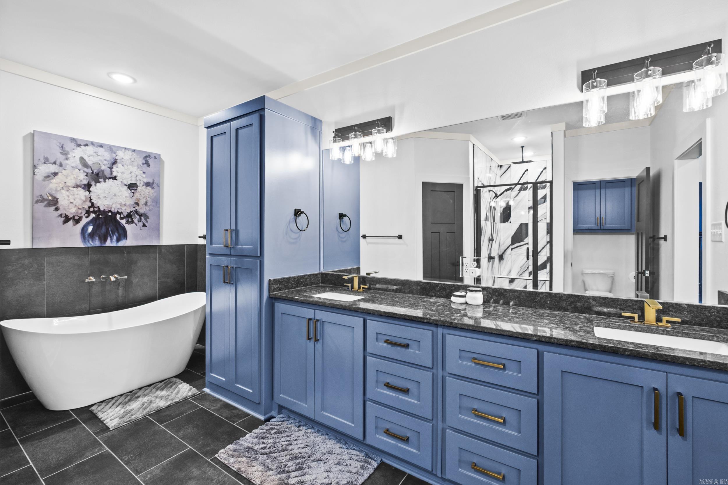 MOUNT TABOR ESTATES - Residential