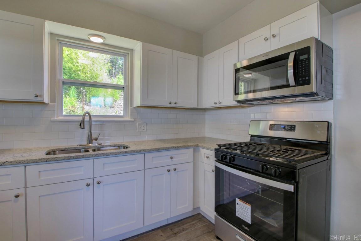 KINGWOOD PLACE - Residential