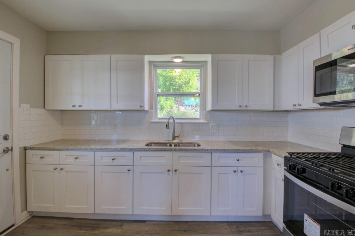 KINGWOOD PLACE - Residential