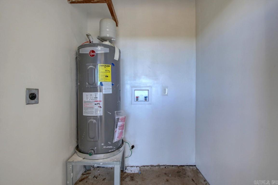 KINGWOOD PLACE - Residential