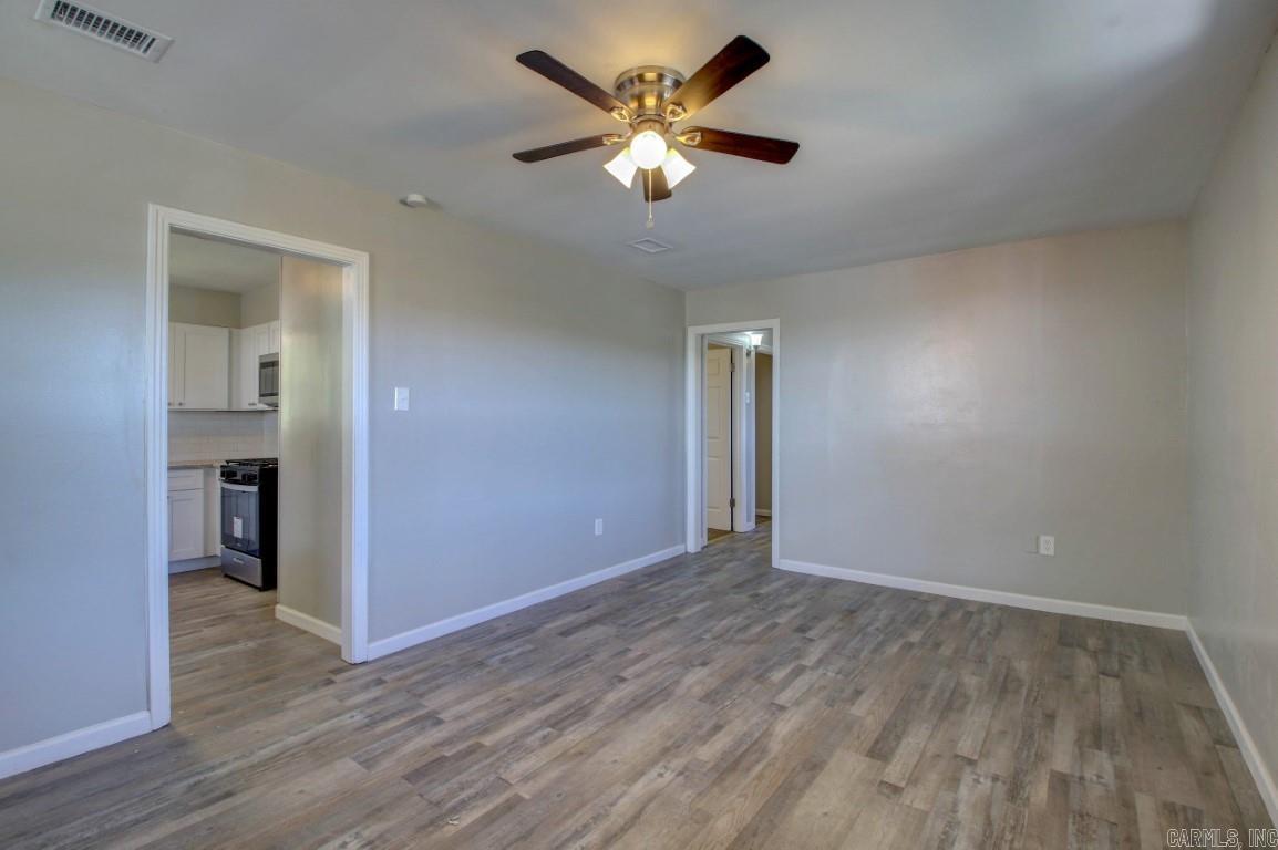 KINGWOOD PLACE - Residential