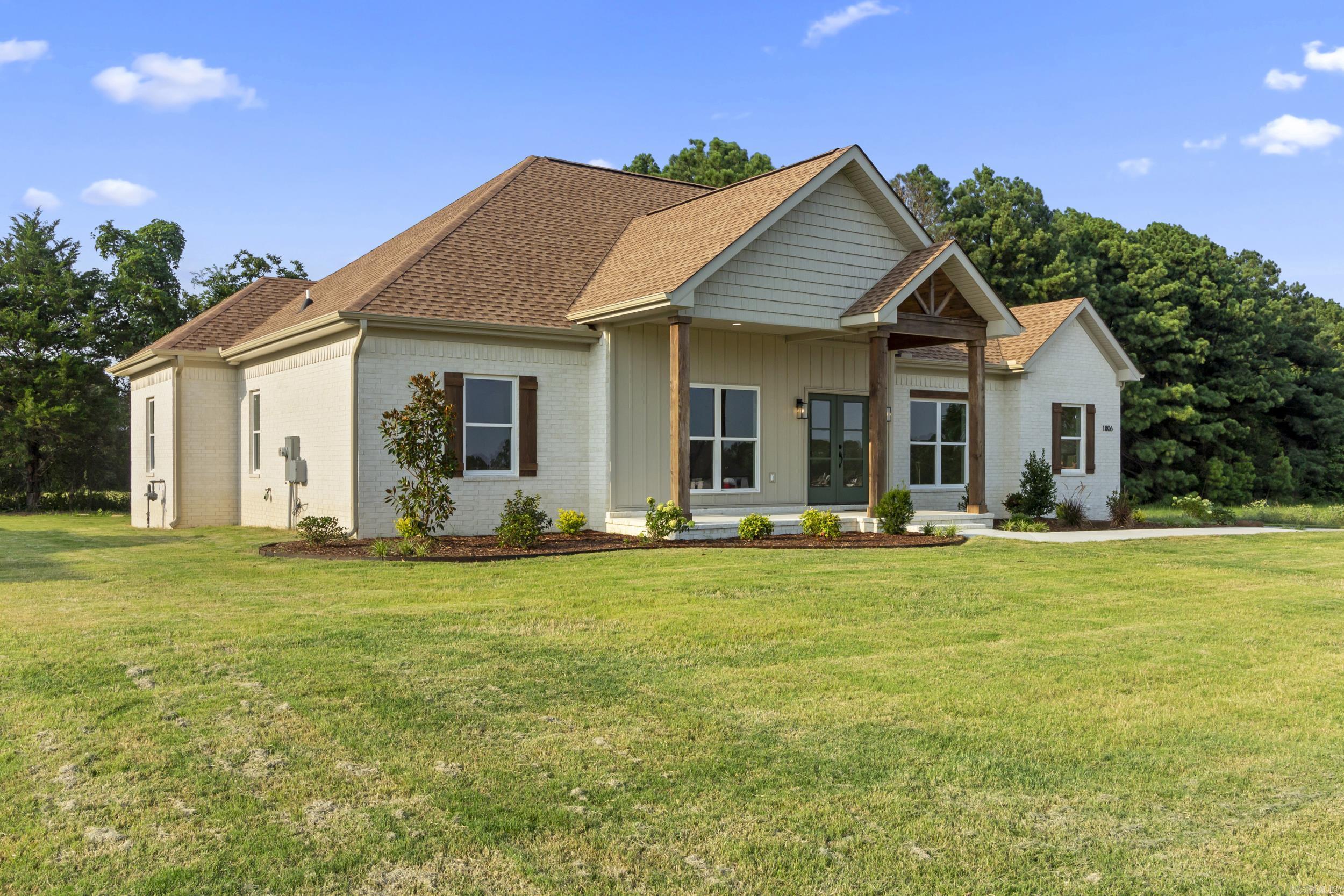 BELMONT ESTATES - Residential