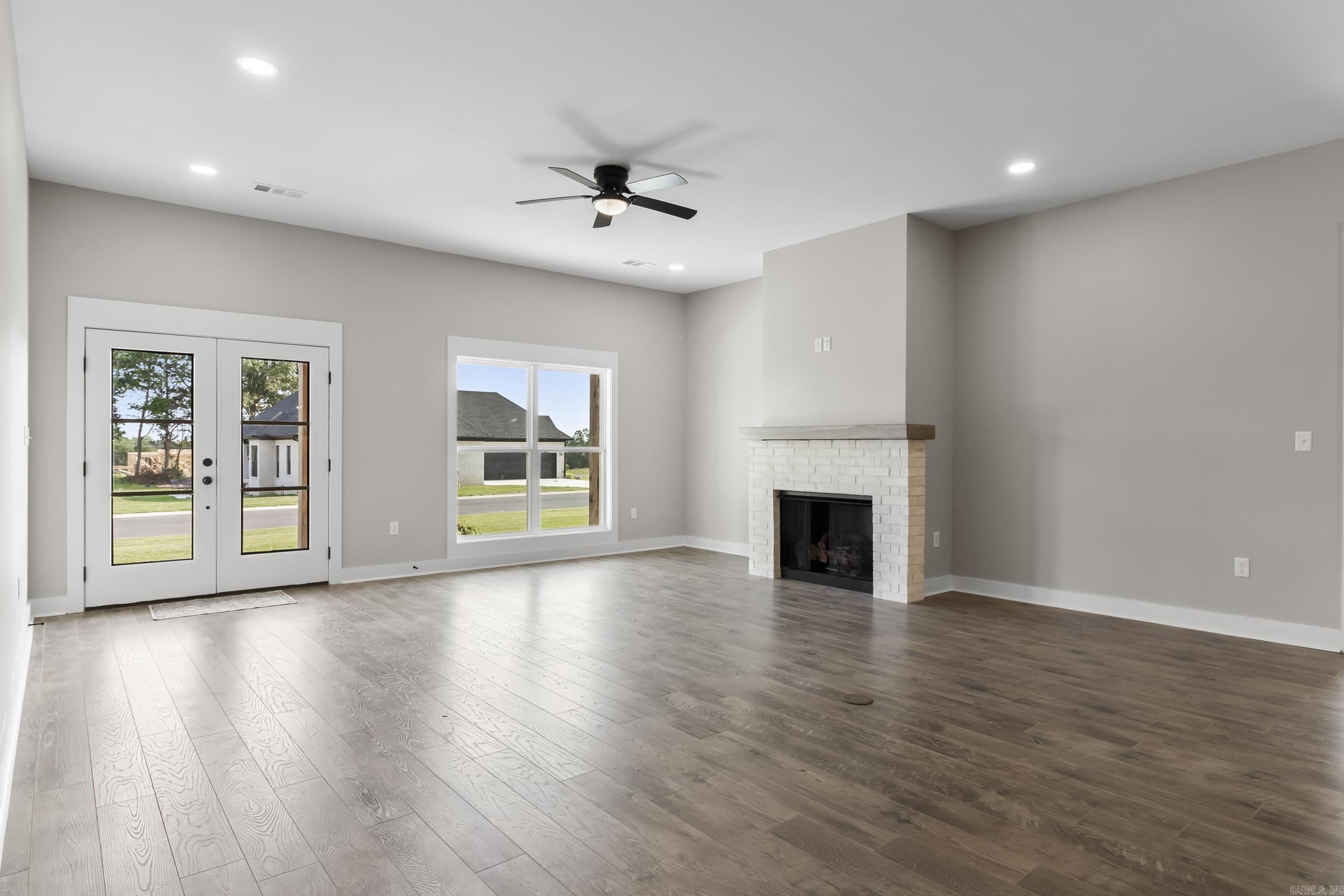 BELMONT ESTATES - Residential