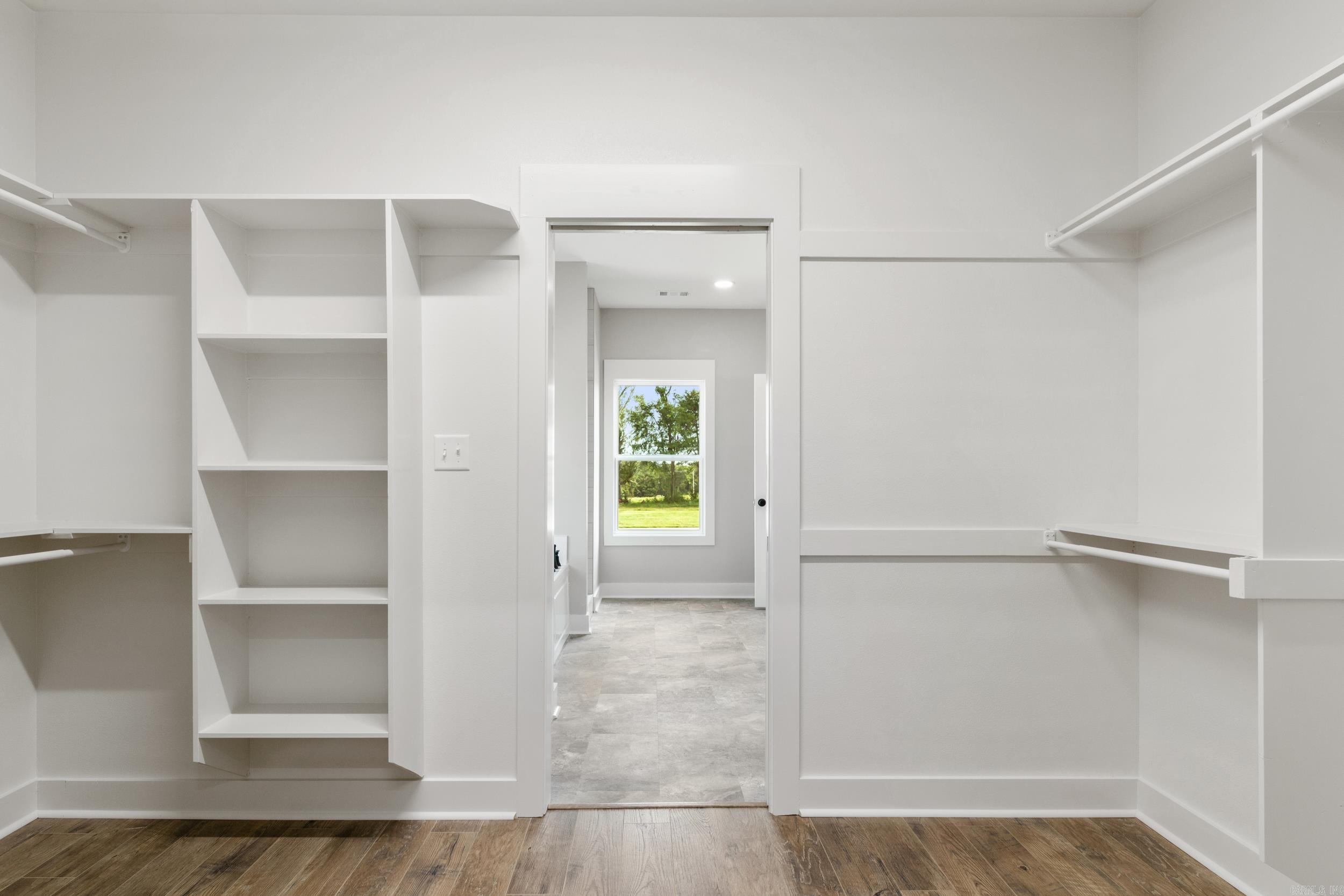 BELMONT ESTATES - Residential