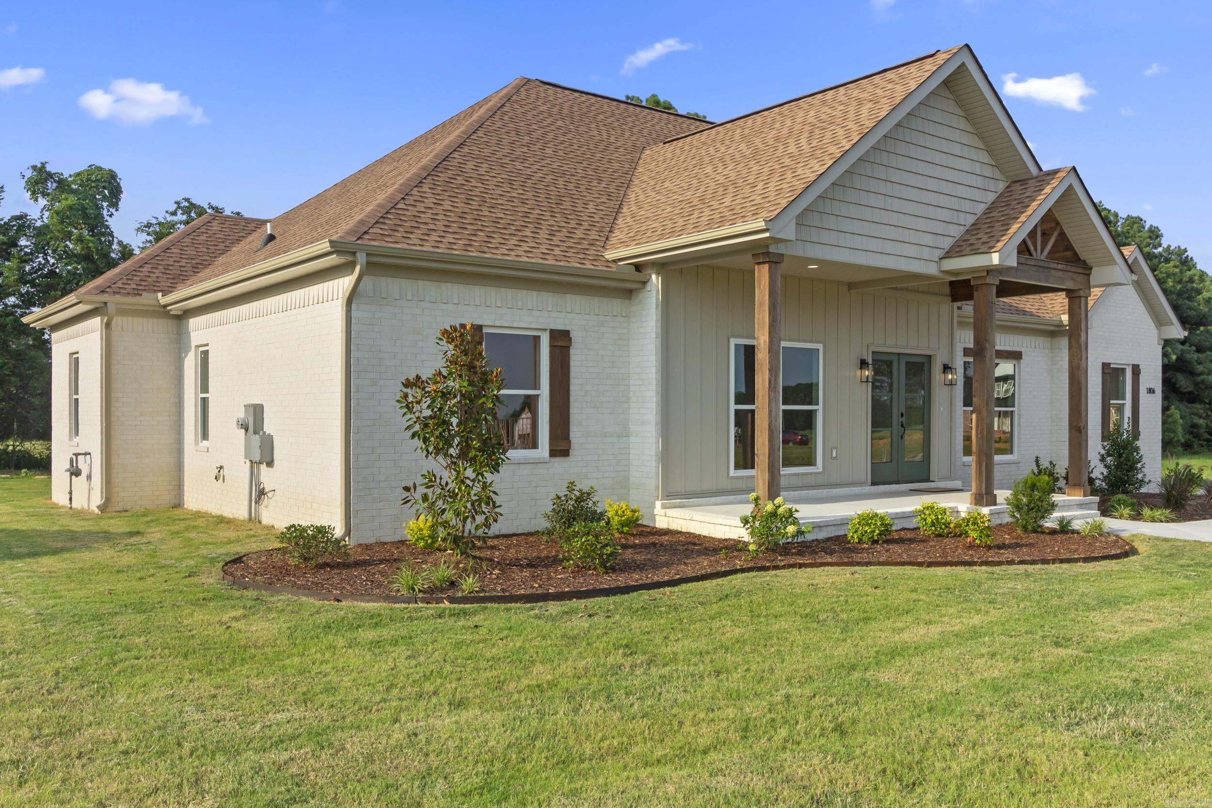 BELMONT ESTATES - Residential