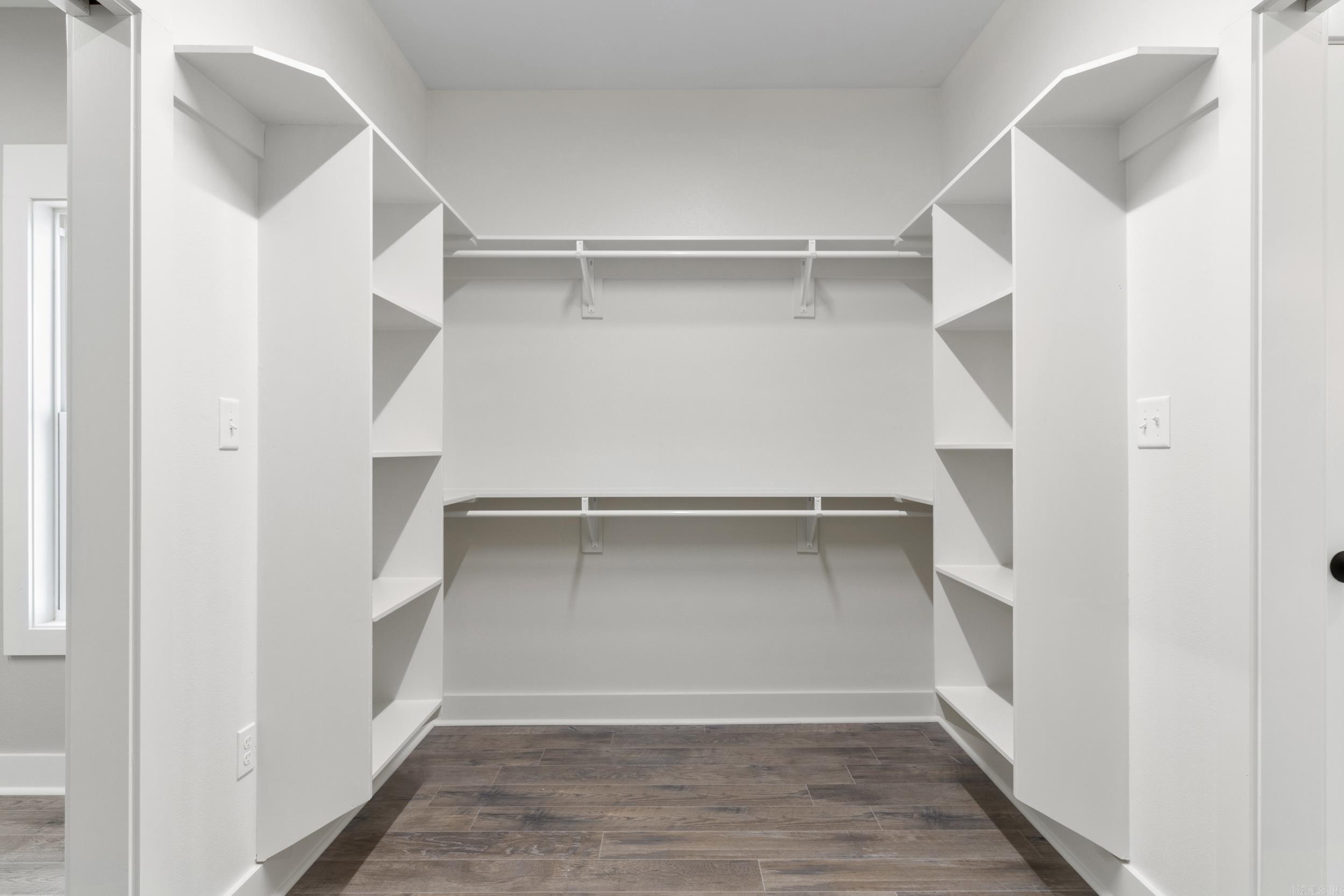 BELMONT ESTATES - Residential