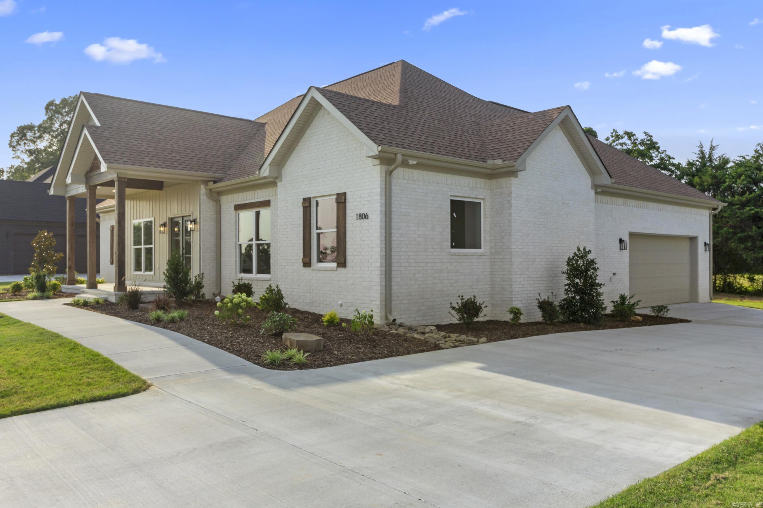 BELMONT ESTATES - Residential