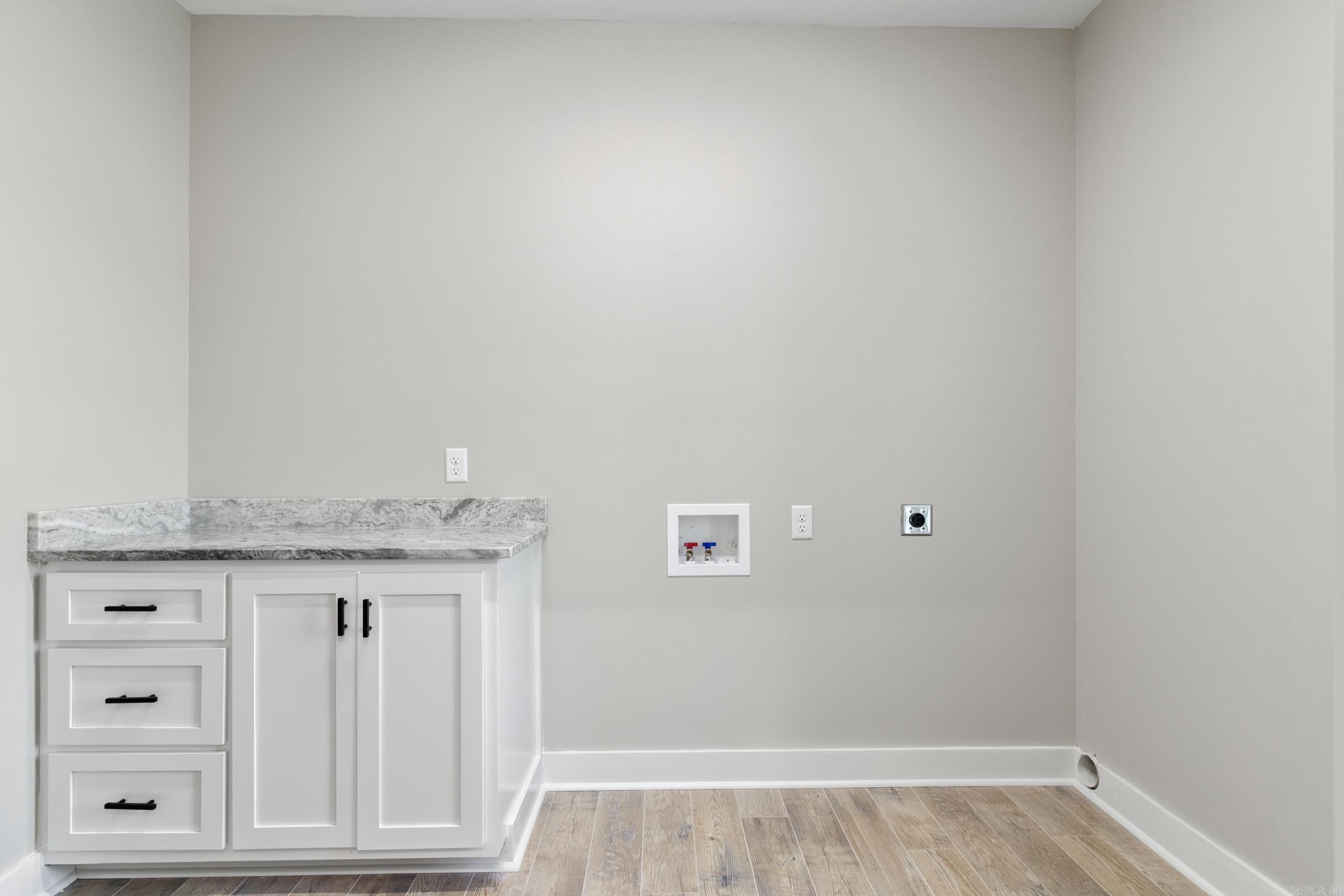 BELMONT ESTATES - Residential