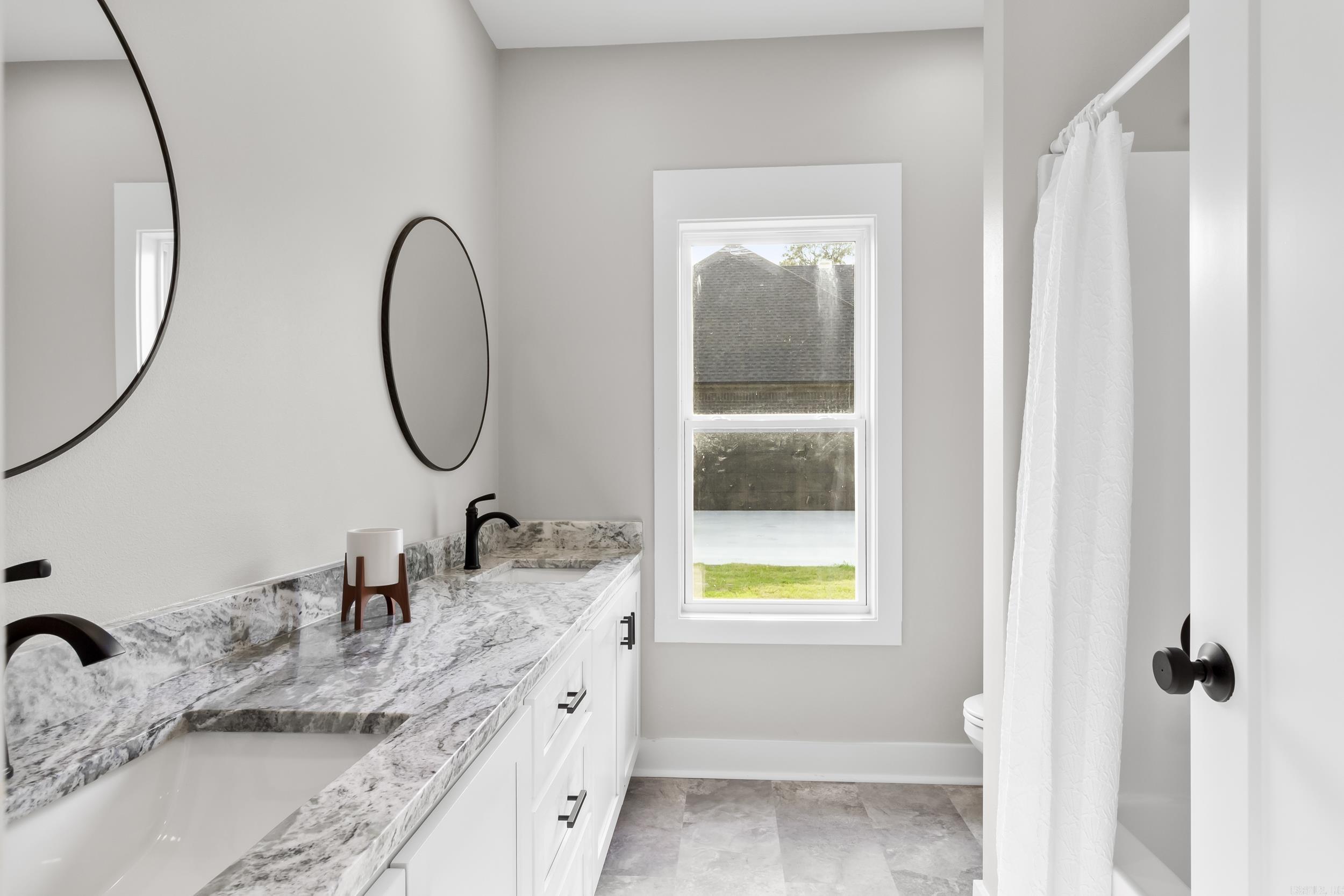 BELMONT ESTATES - Residential