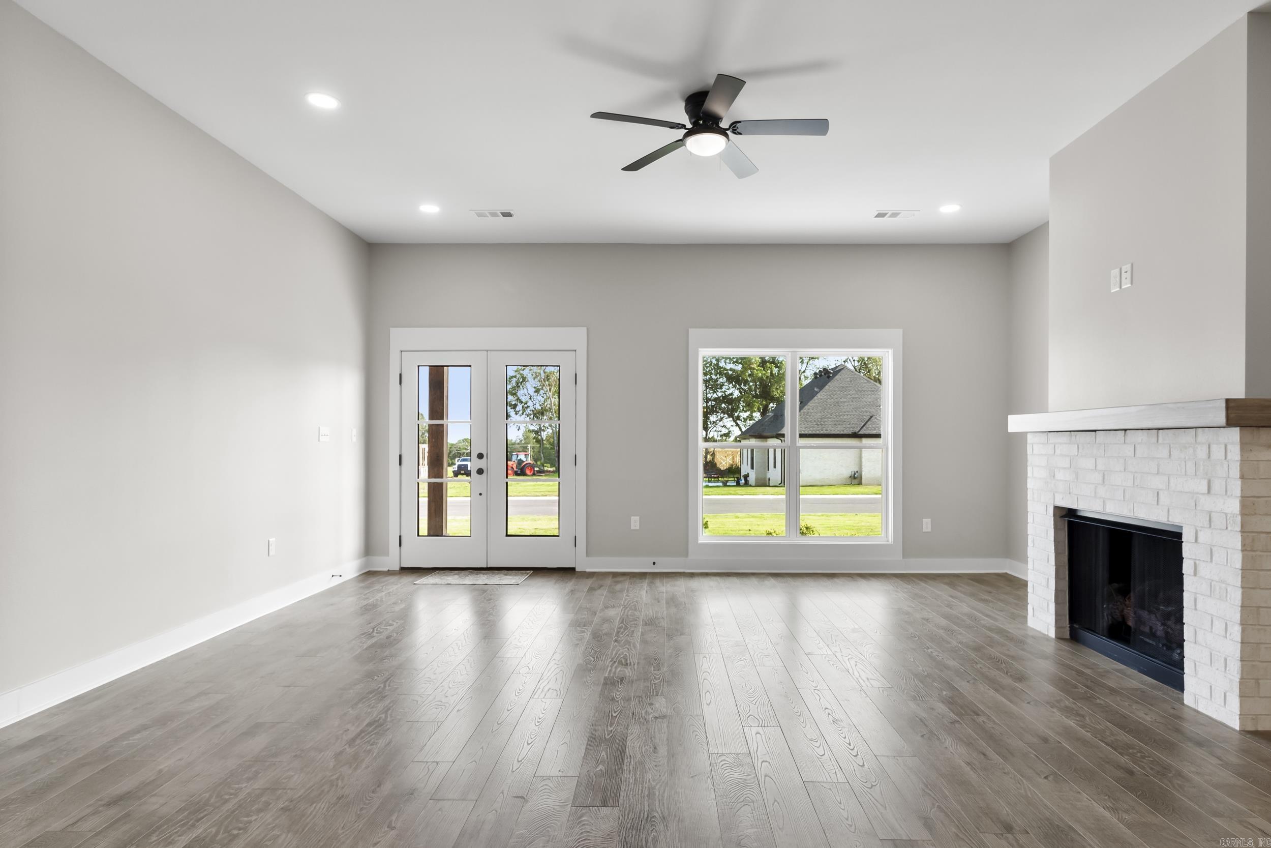 BELMONT ESTATES - Residential