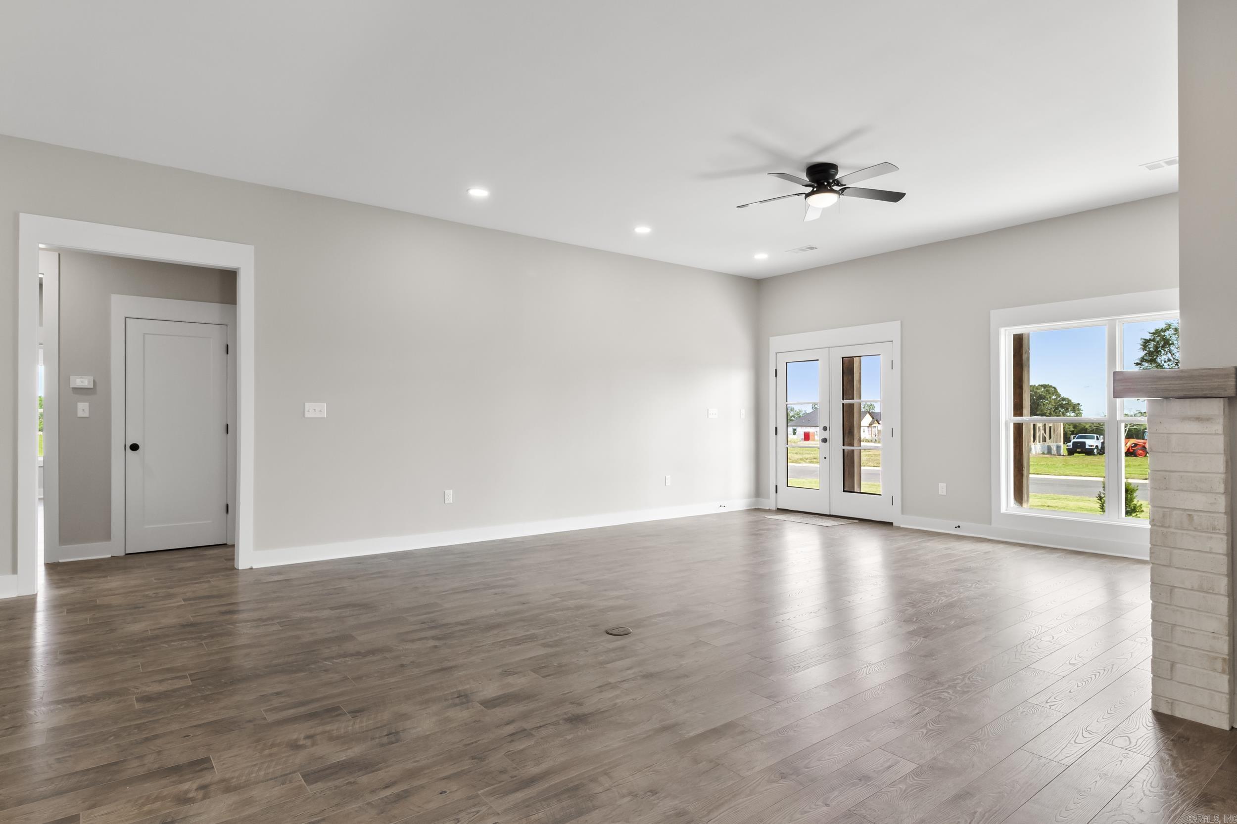 BELMONT ESTATES - Residential