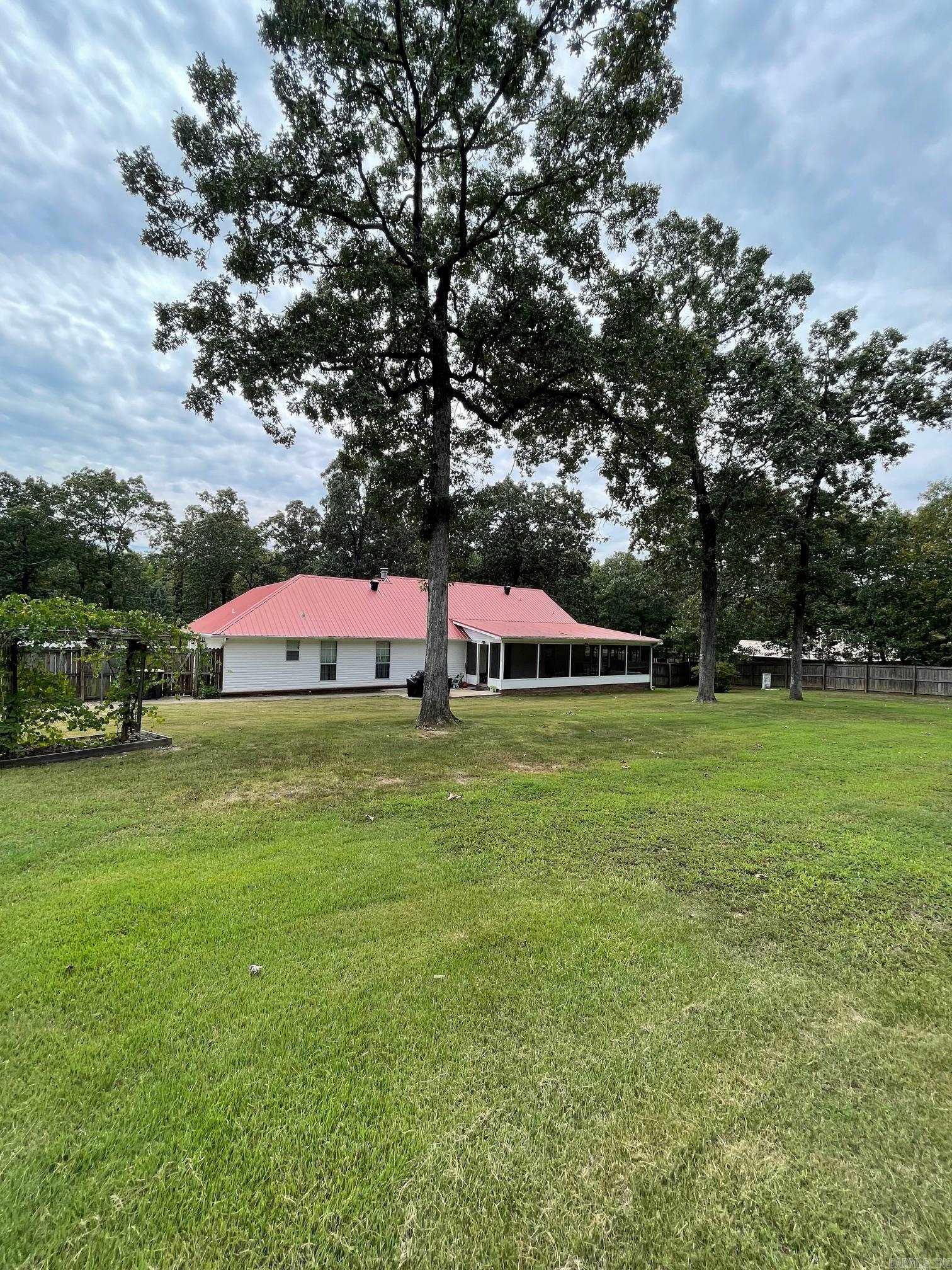 CHRISTINA VALLEY - Residential