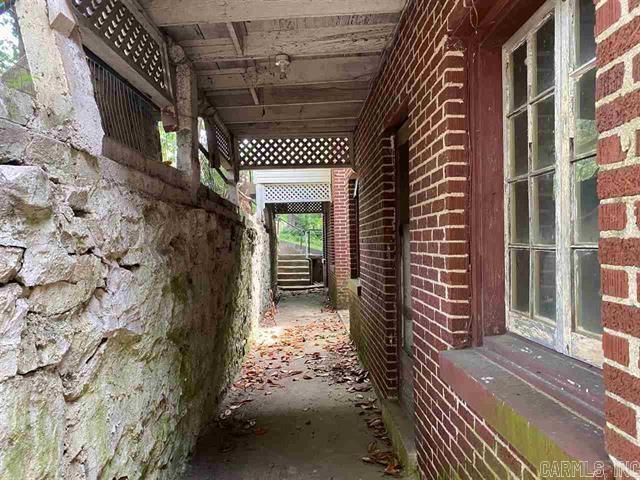 HSR BLK - Residential Income