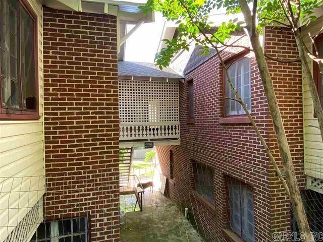 HSR BLK - Residential Income