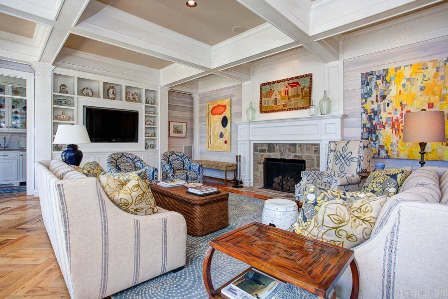 PLEASANT VALLEY - Residential