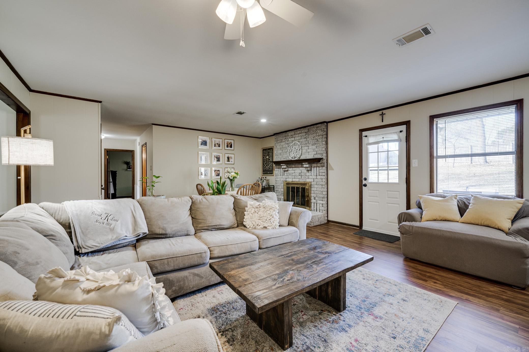 TUCKER CREEK - Residential