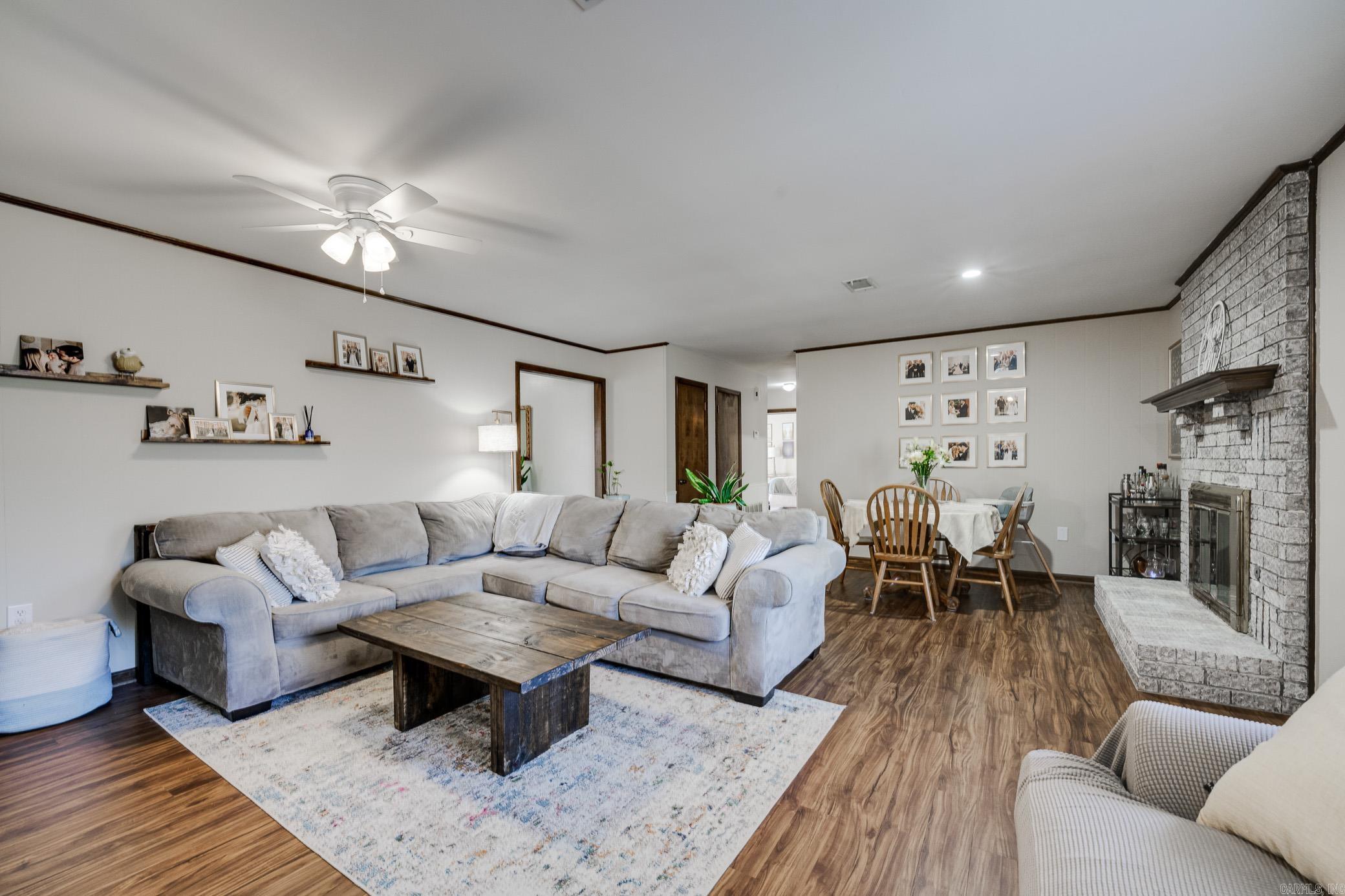 TUCKER CREEK - Residential