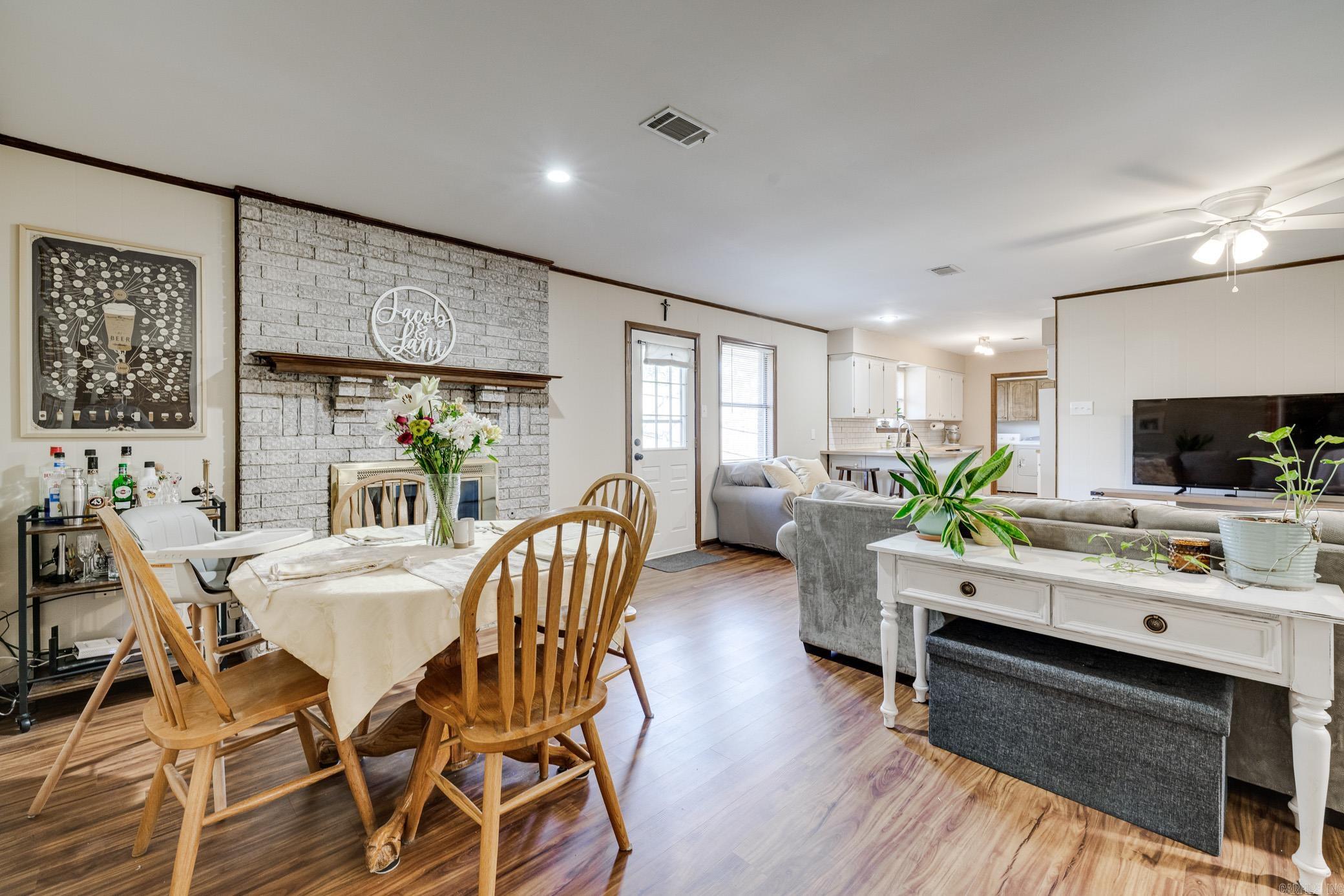 TUCKER CREEK - Residential