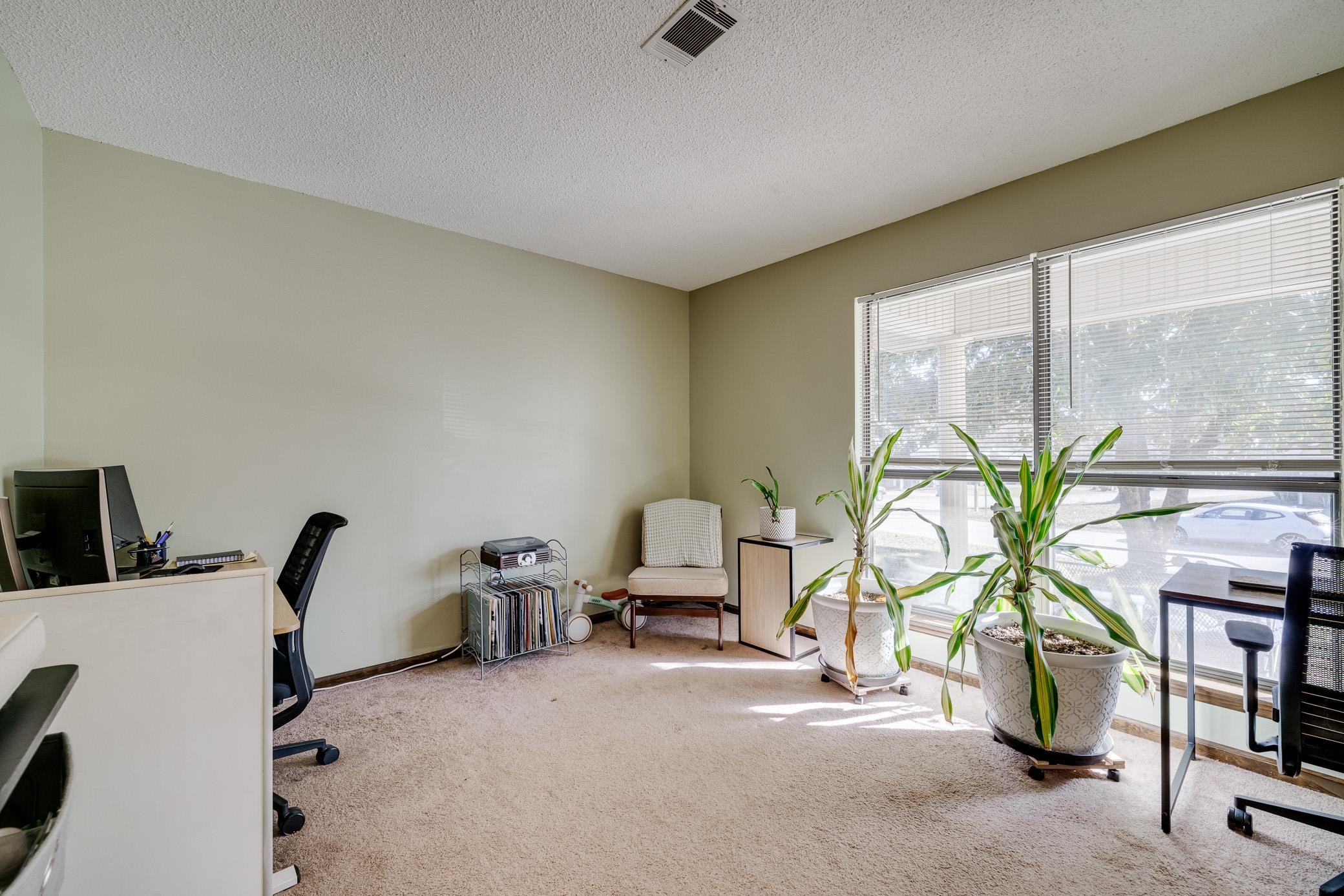 TUCKER CREEK - Residential