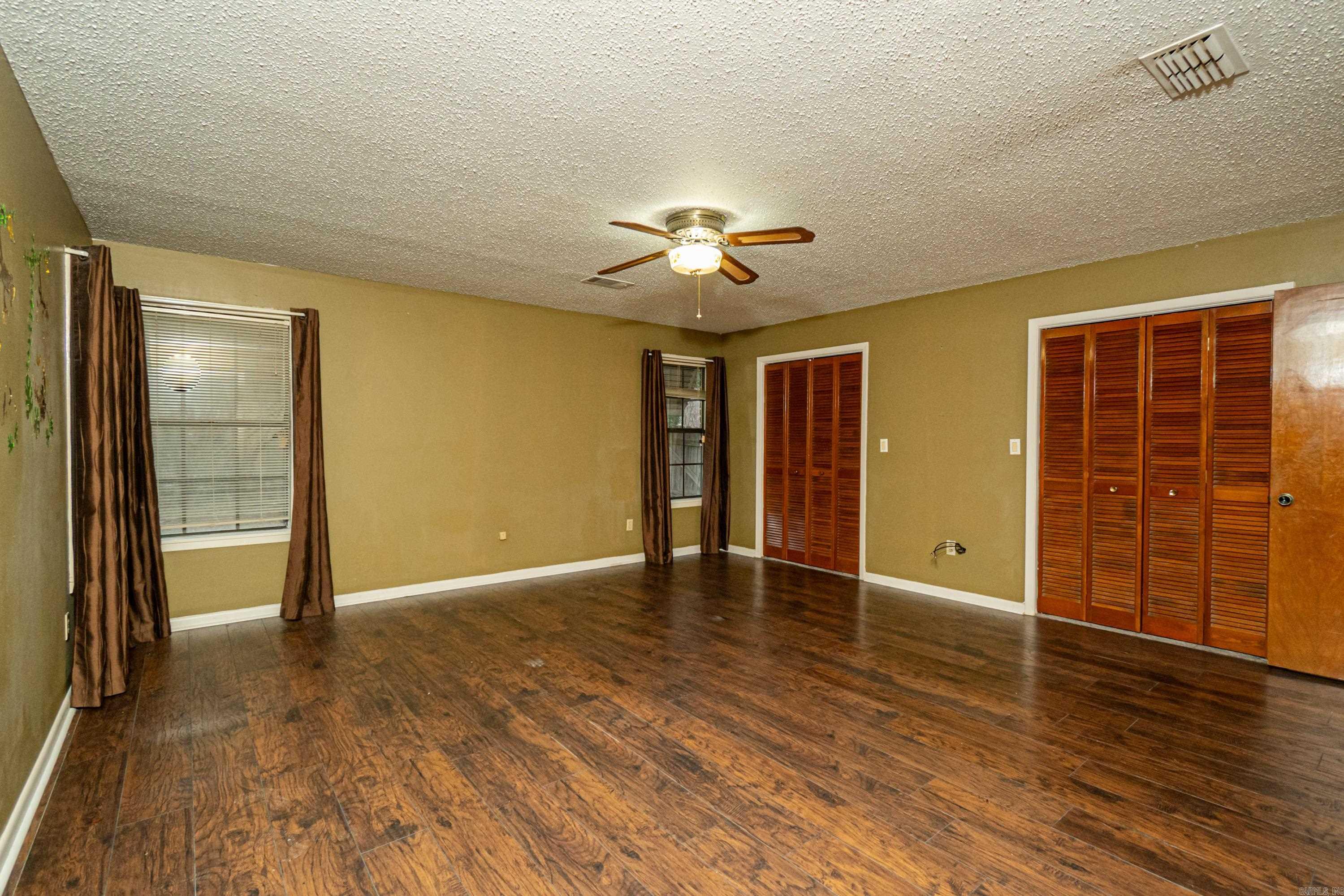 Raquet Club - Residential