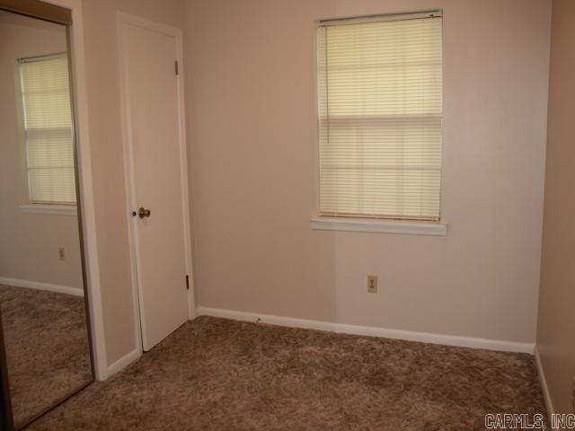 OAKWOOD MANOR - Residential