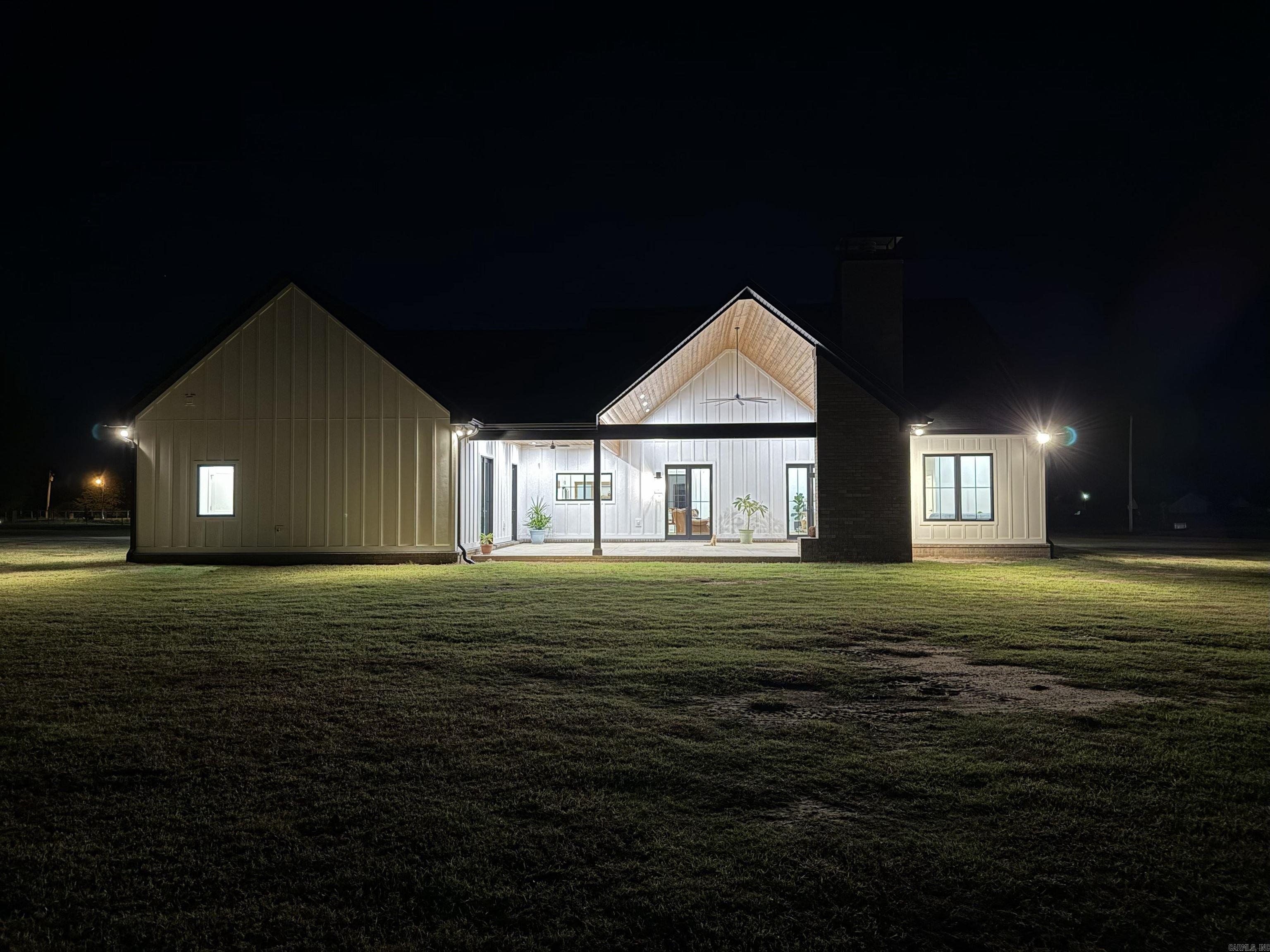 Metes & Bounds - Residential