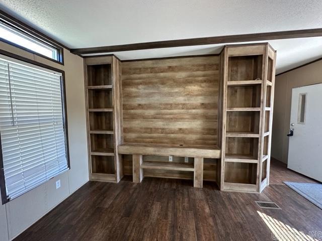 LEE MILL ESTATES - Residential