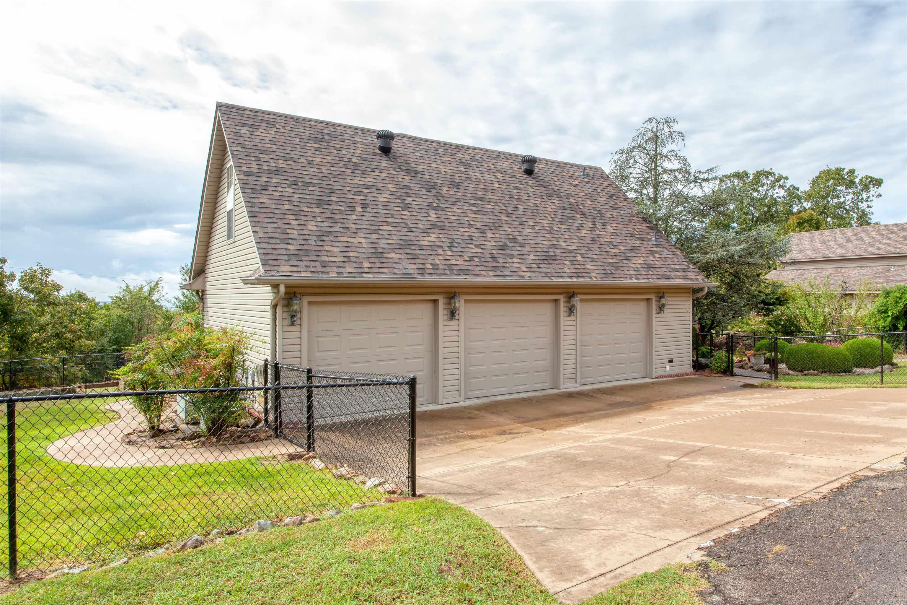 Tilles Park - Residential