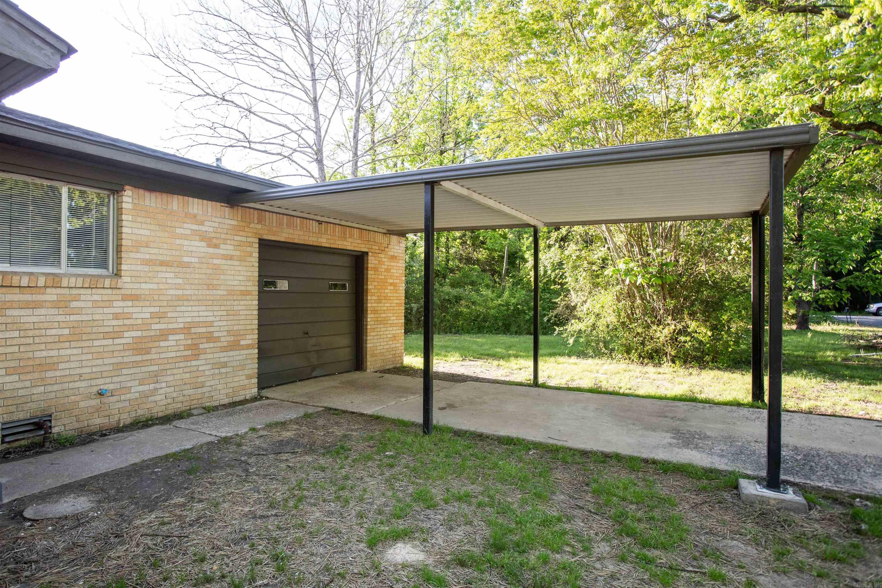 Harwell R F - Residential Lease