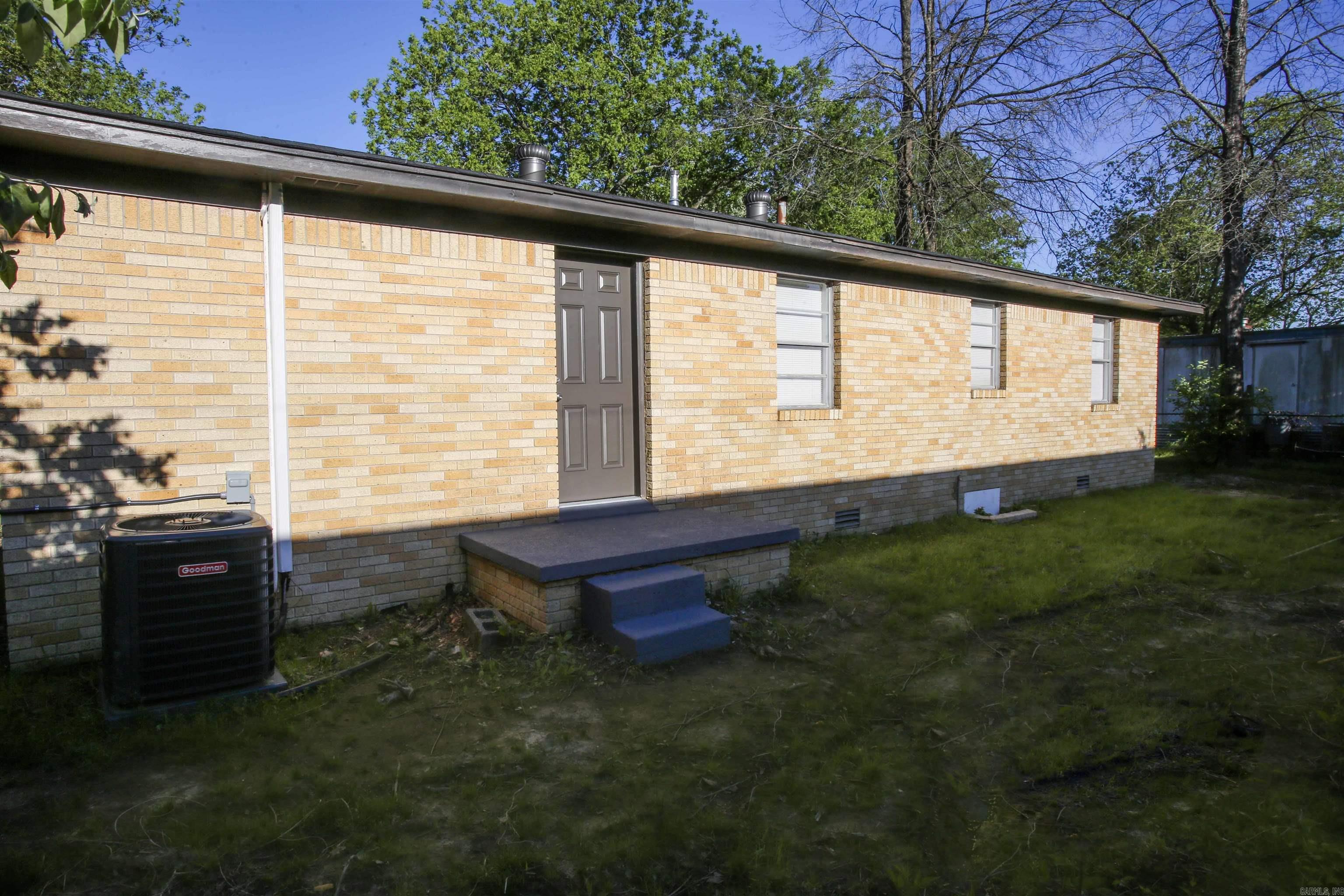 Harwell R F - Residential Lease