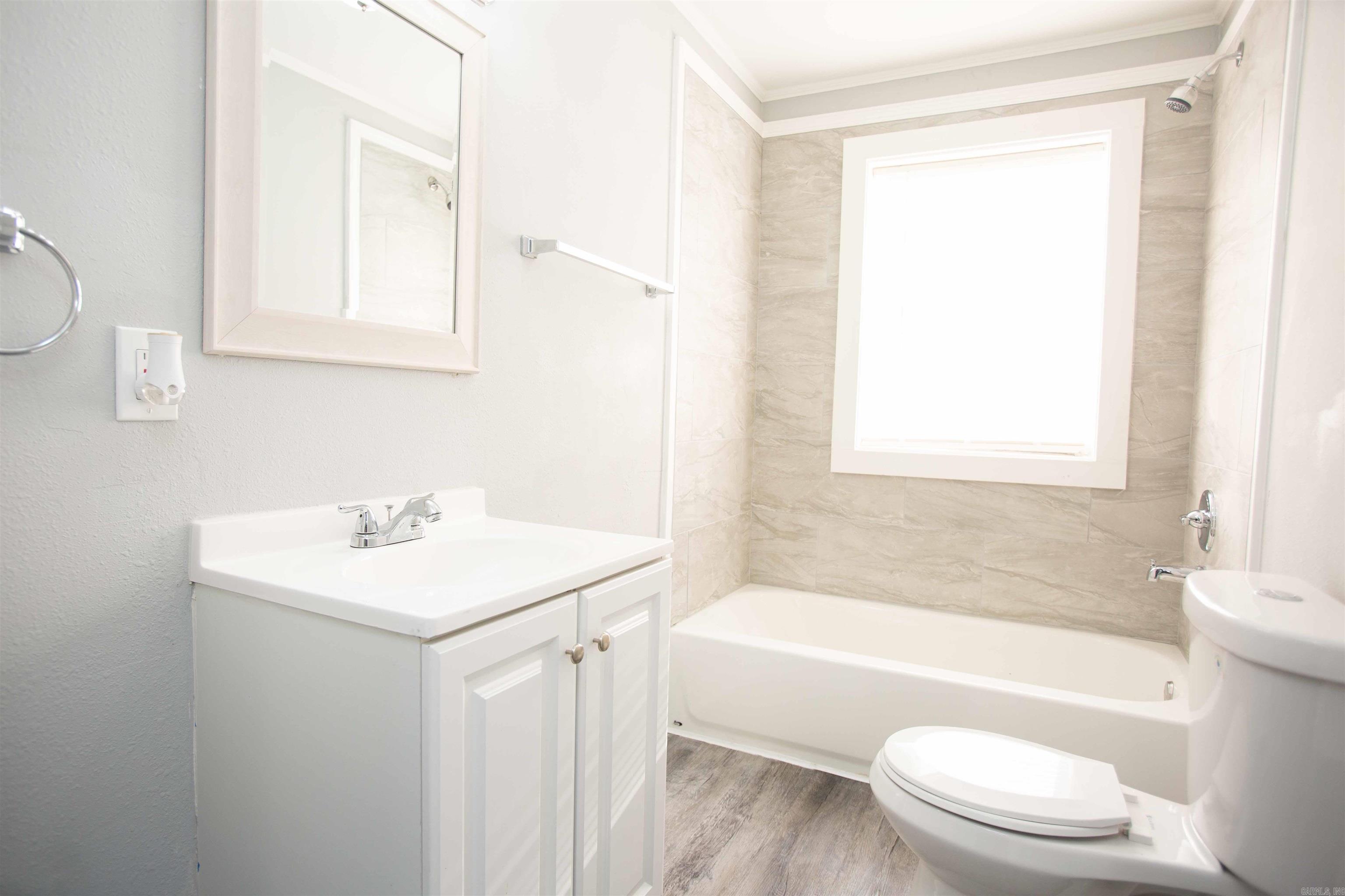 Harwell R F - Residential Lease