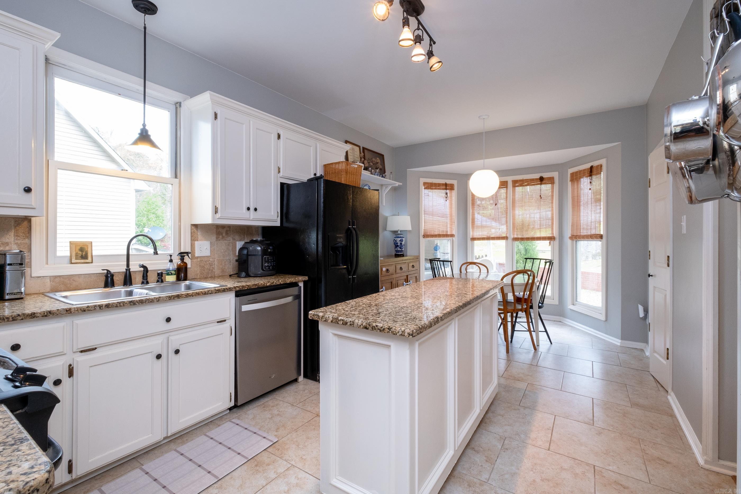 ST CHARLES ADDN - Residential